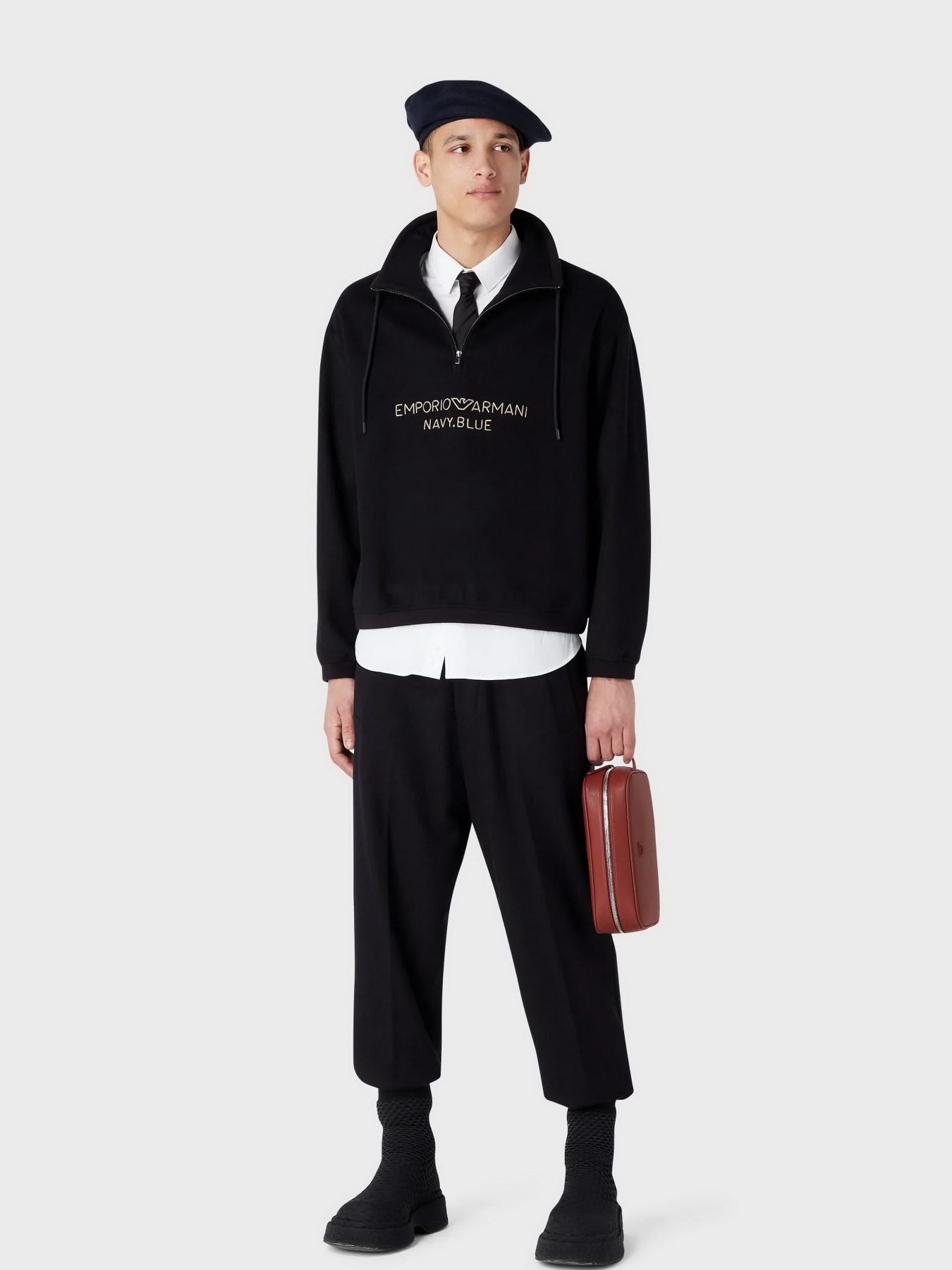 Брюки Emporio Armani модель 6R1PQ4-1NTYZ-0920 Брюки Emporio Armani модель 6R1PQ4-1NTYZ-0920 Фото