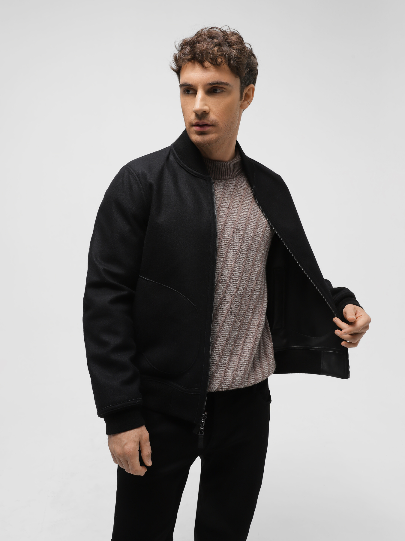 Куртки и дубленки Emporio Armani модель H41R8D-E1P8D-999 Фото