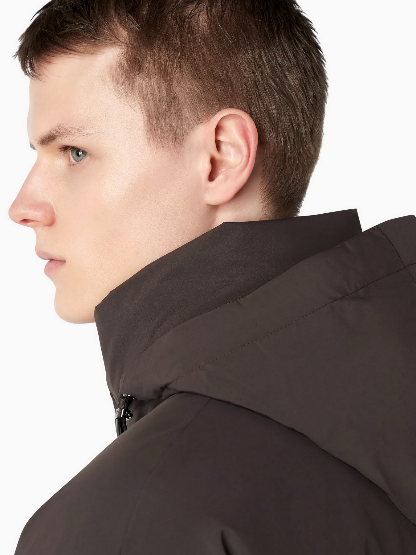 Куртки и дубленки Emporio Armani модель 6R1LA9-1NDAZ-05A6 Куртки и дубленки Emporio Armani модель 6R1LA9-1NDAZ-05A6 Фото