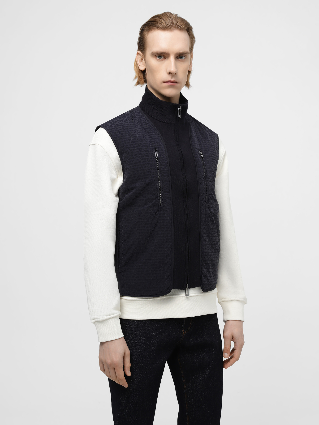 Куртки и дубленки Emporio Armani модель 3D1BA7-1NJXZ-0920 Куртки и дубленки Emporio Armani модель 3D1BA7-1NJXZ-0920 Фото