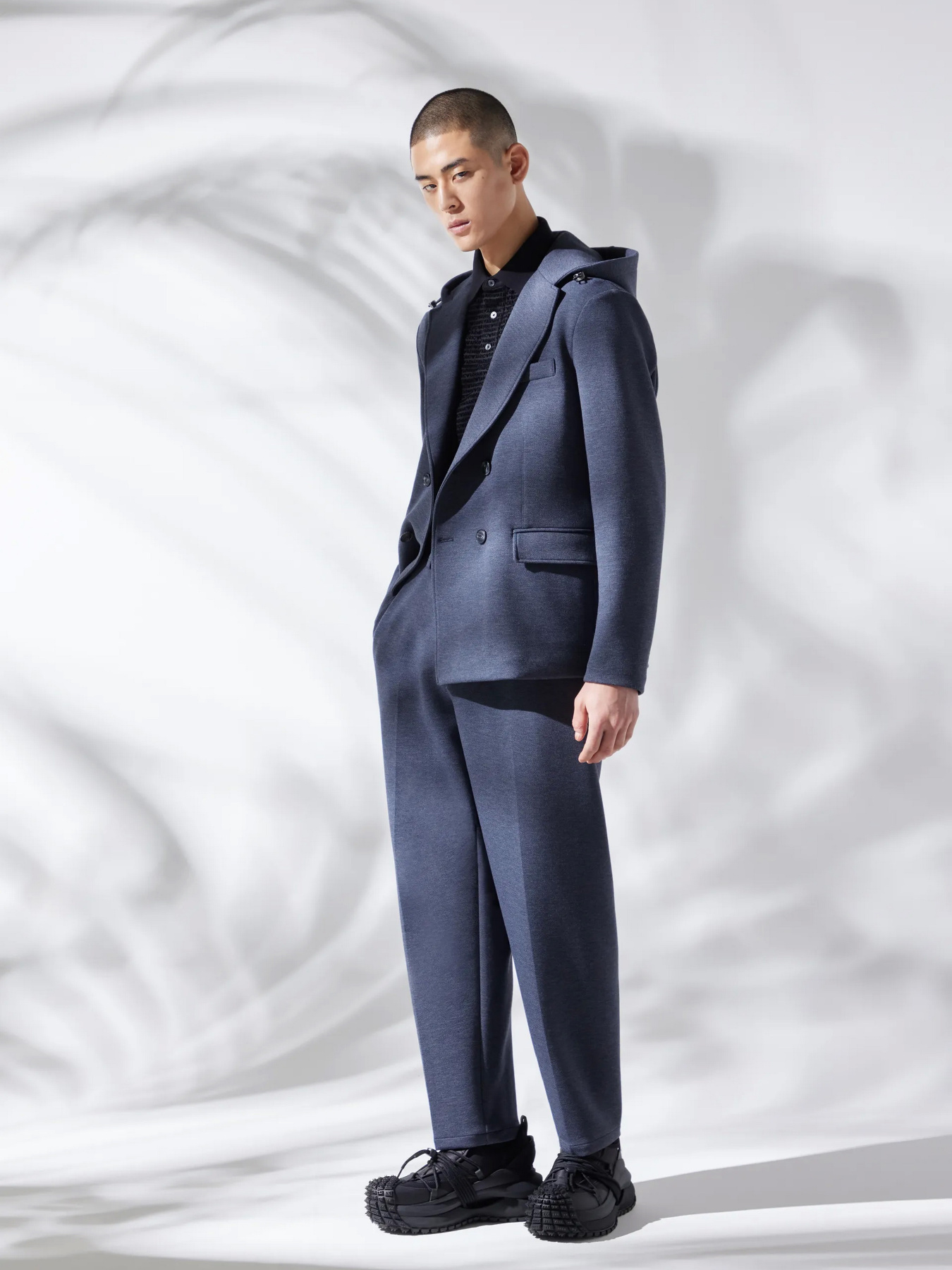 Пиджаки Emporio Armani модель 3D1GF1-1JOGZ-F917 Пиджаки Emporio Armani модель 3D1GF1-1JOGZ-F917 Фото