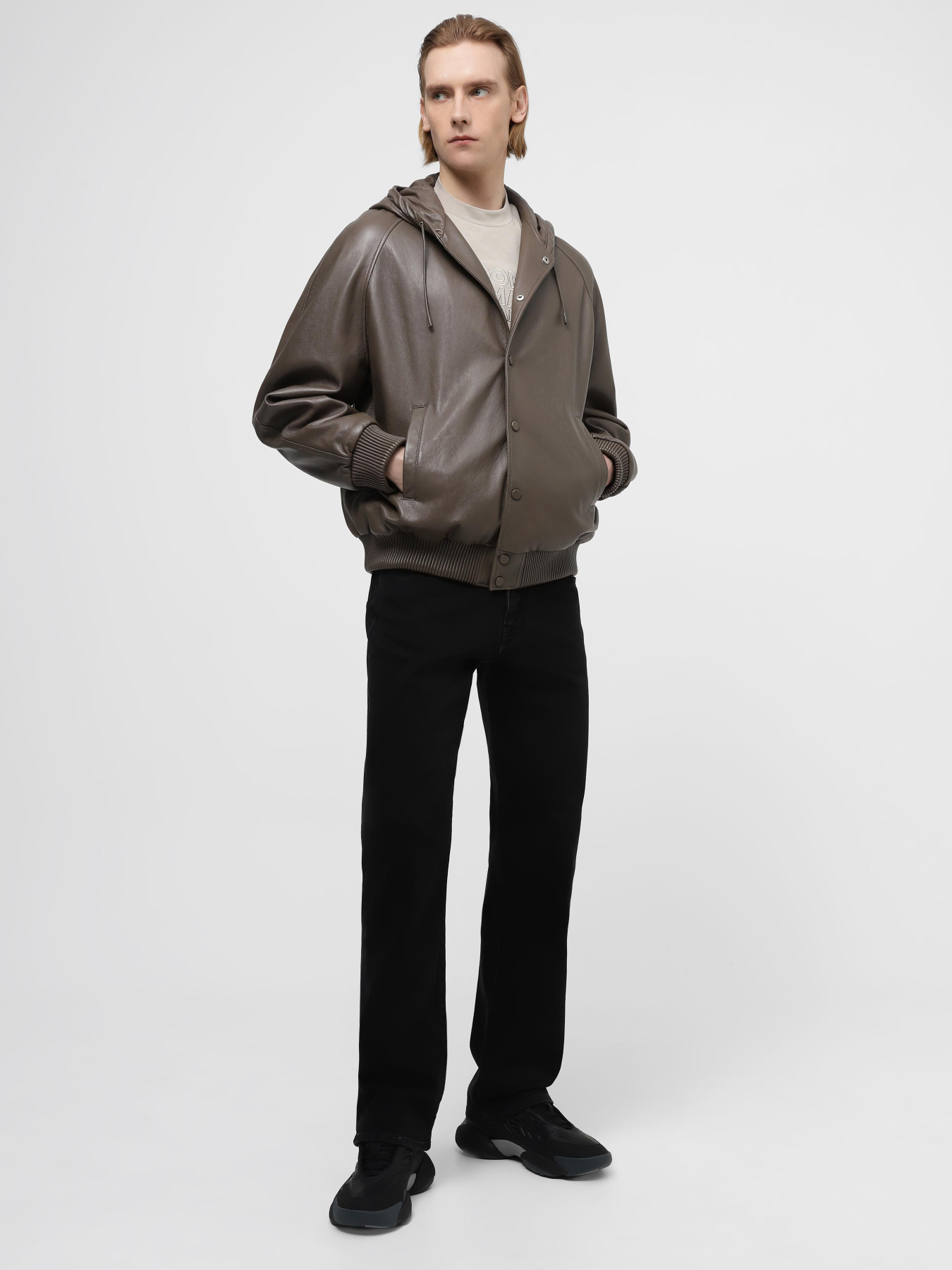 Куртки и дубленки Emporio Armani модель E31R82-F1P82-487 Куртки и дубленки Emporio Armani модель E31R82-F1P82-487 Фото