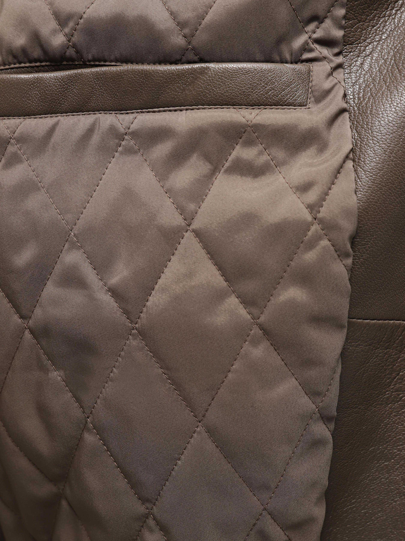 Куртки и дубленки Emporio Armani модель E31R82-F1P82-487 Куртки и дубленки Emporio Armani модель E31R82-F1P82-487 Фото