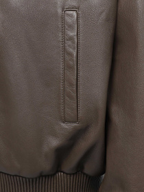 Куртки и дубленки Emporio Armani модель E31R82-F1P82-487 Фото