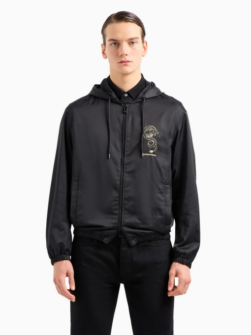 Куртки и дубленки Emporio Armani Chinese New Year модель EM000006-AF10016-U8133 Фото