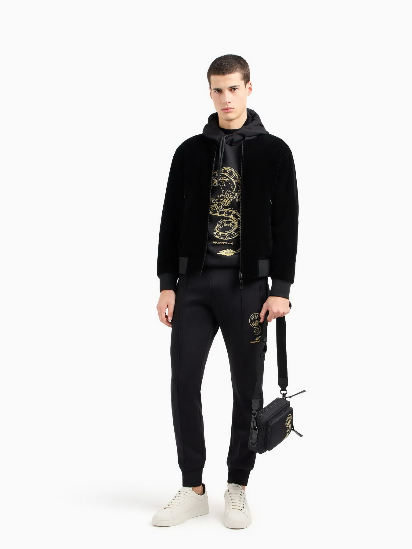 Брюки Emporio Armani Chinese New Year модель EM000012-AF10013-U8133 Брюки Emporio Armani Chinese New Year модель EM000012-AF10013-U8133 Фото