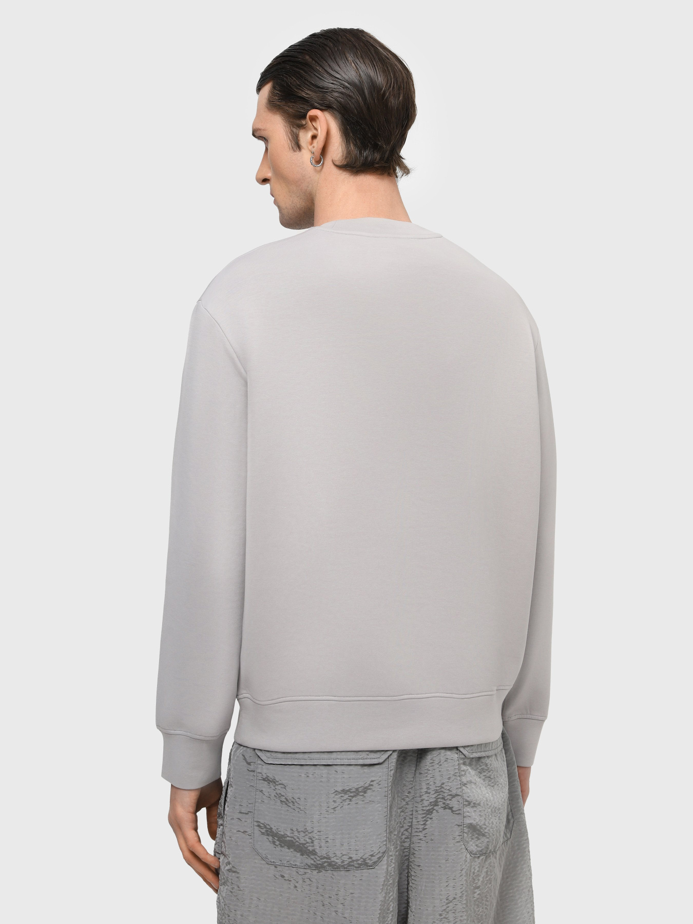 Худи и свитшоты Emporio Armani модель 3D1M70-1JHSZ-06I4 Худи и свитшоты Emporio Armani модель 3D1M70-1JHSZ-06I4 Фото