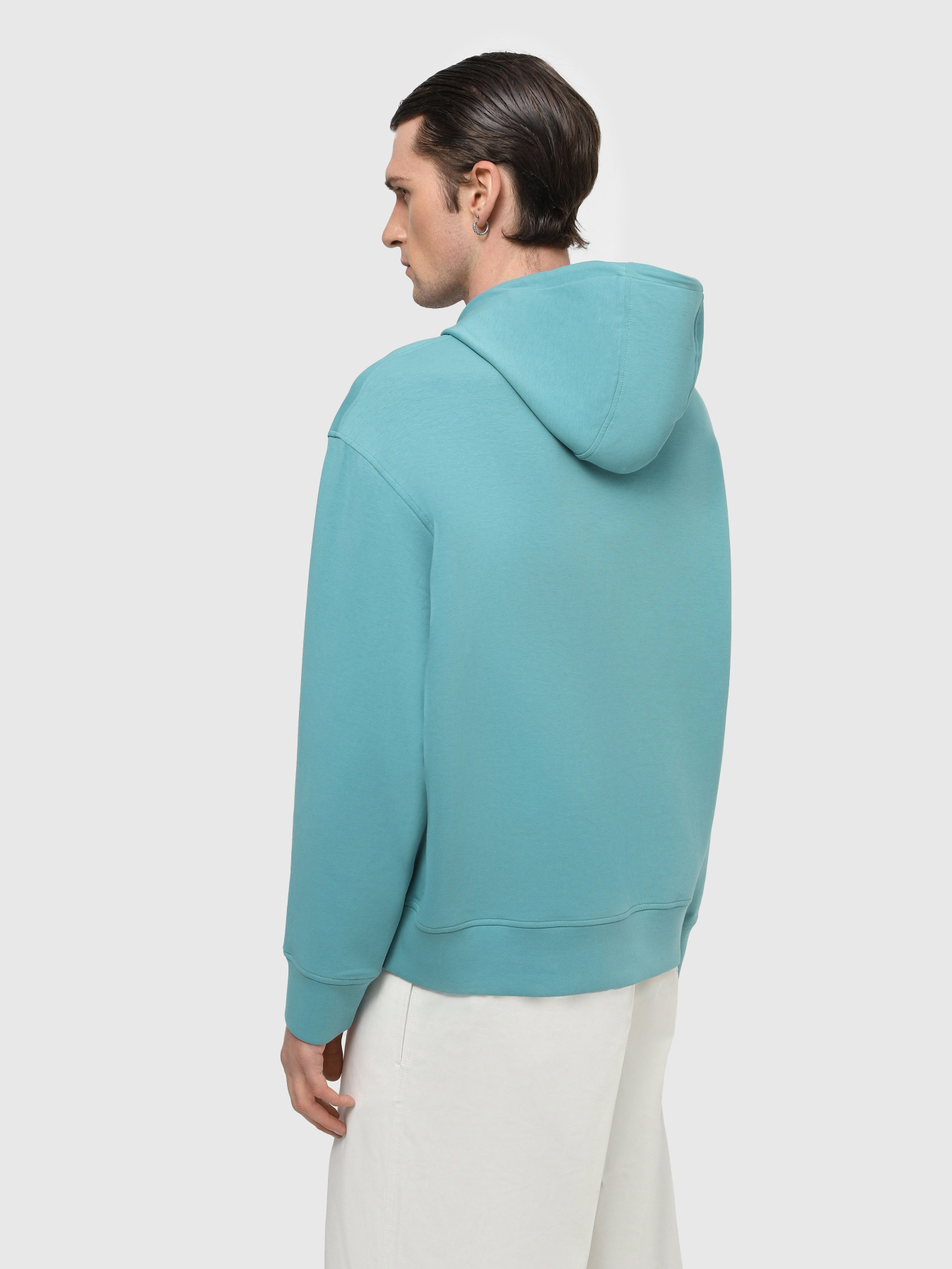 Худи и свитшоты Emporio Armani модель 3D1M72-1JHSZ-0759 Худи и свитшоты Emporio Armani модель 3D1M72-1JHSZ-0759 Фото