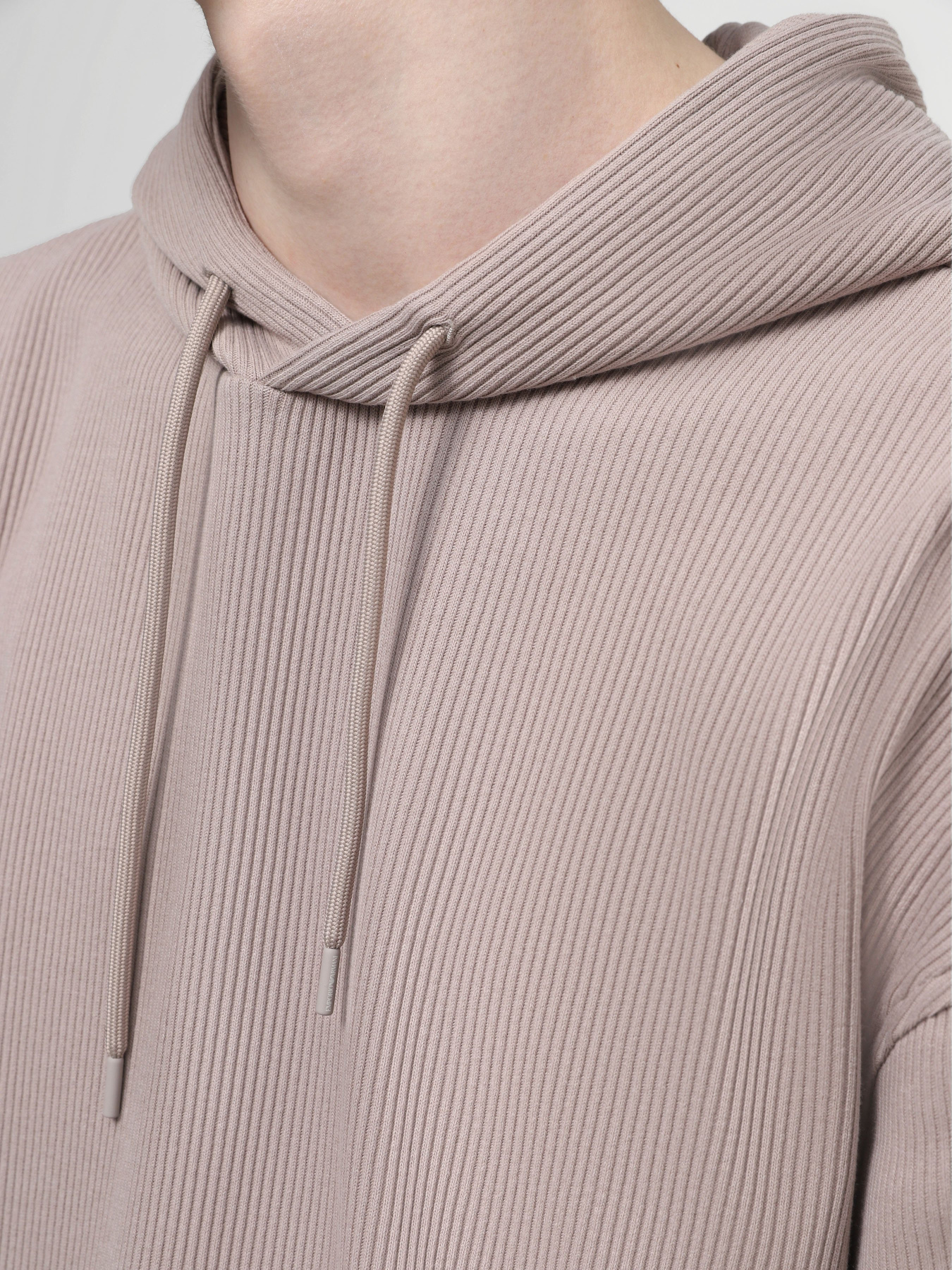 Худи и свитшоты Emporio Armani модель 3D1M74-1JOOZ-0650 Худи и свитшоты Emporio Armani модель 3D1M74-1JOOZ-0650 Фото