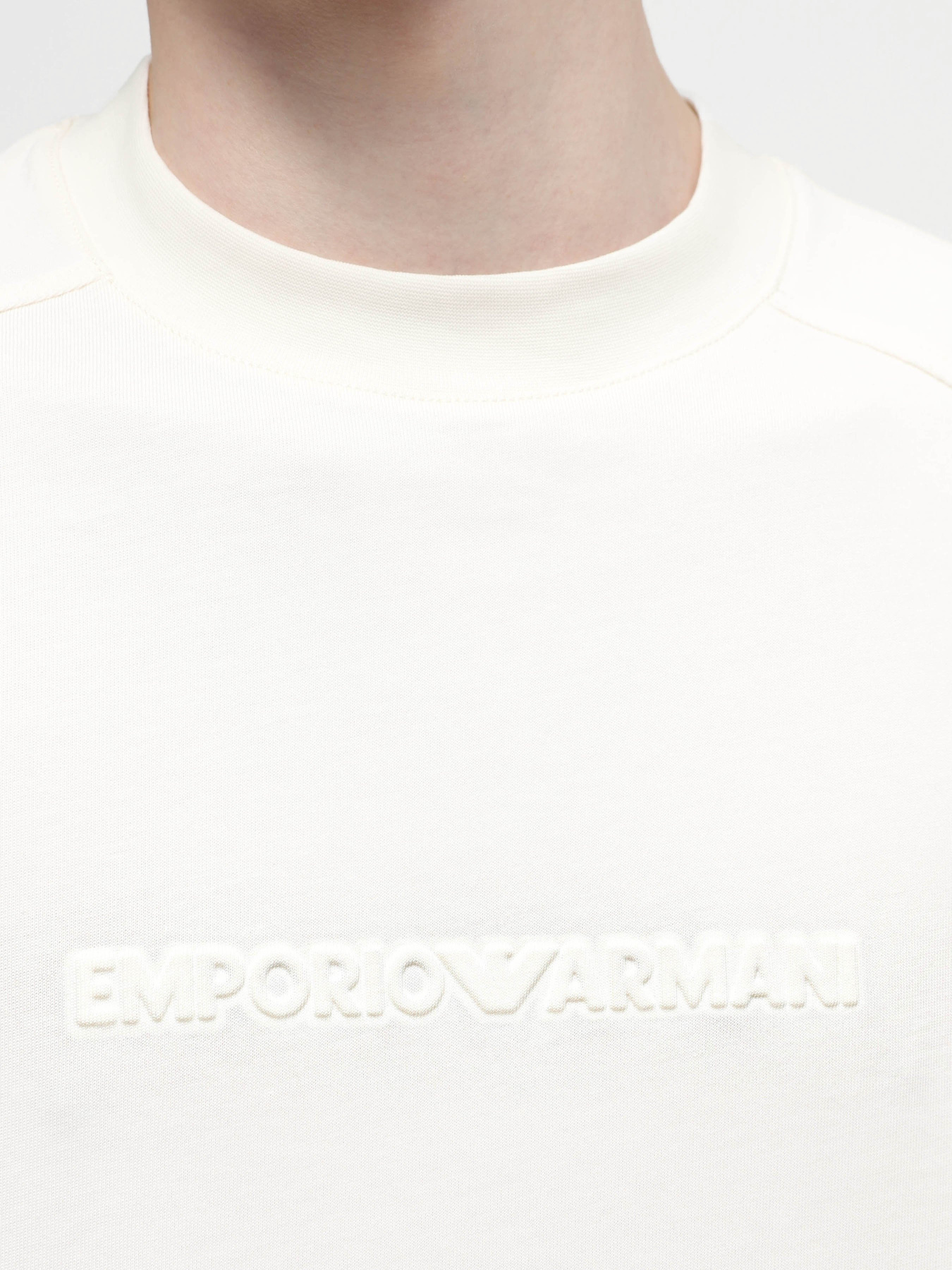 Футболки і поло Emporio Armani модель 3D1T76-1JWZZ-0128 Футболки і поло Emporio Armani модель 3D1T76-1JWZZ-0128 Фото