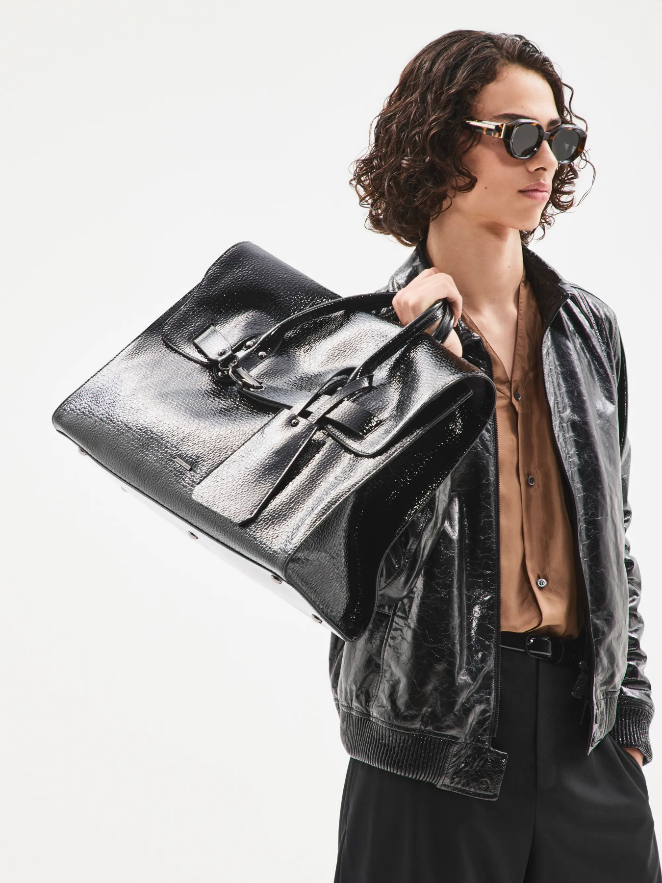 Штани Emporio Armani модель E31P17-F1233-999 Штани Emporio Armani модель E31P17-F1233-999 Фото