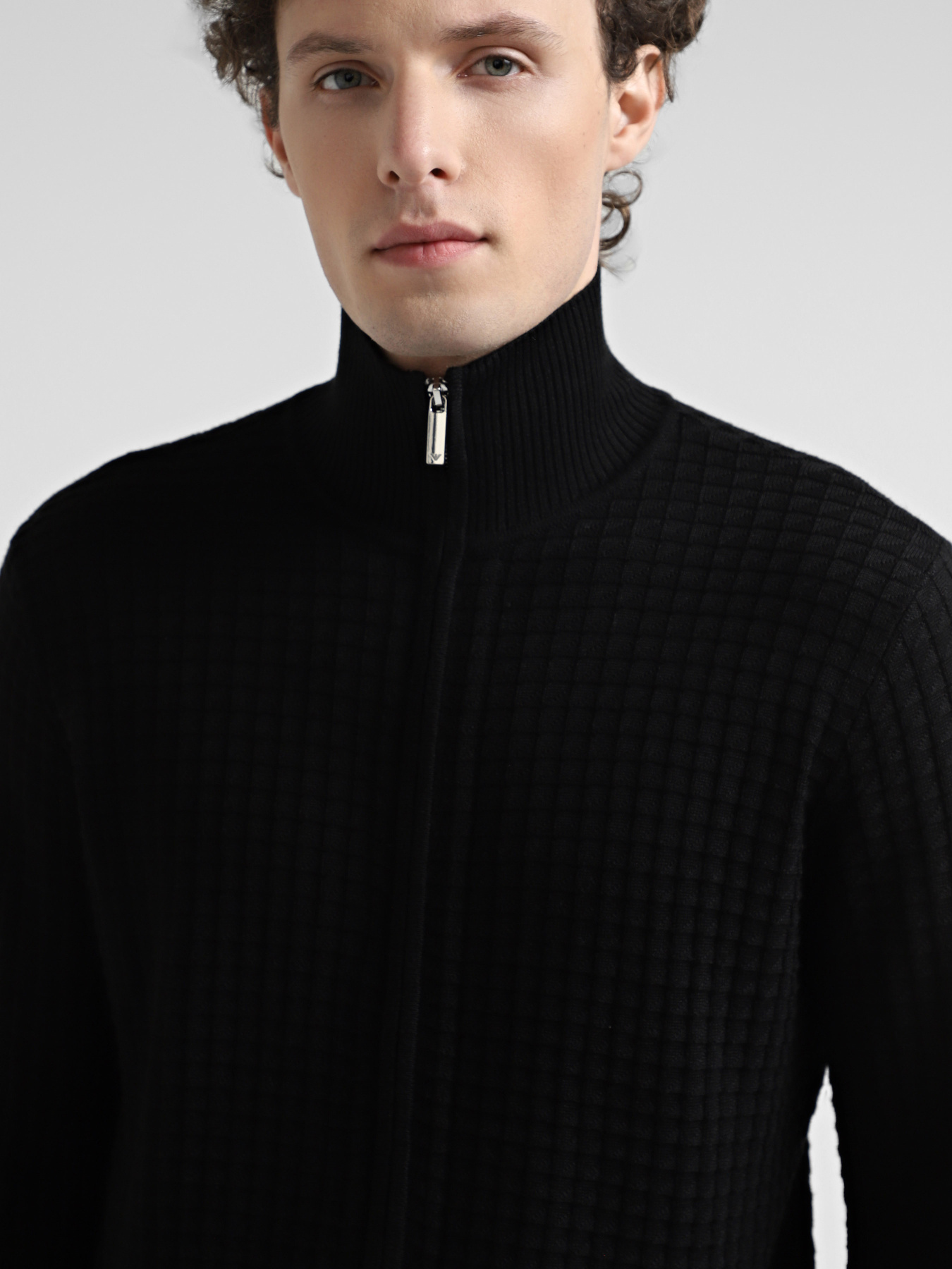Свитры и кардиганы Emporio Armani модель 6D1BY3-1MF4Z-0999 Фото