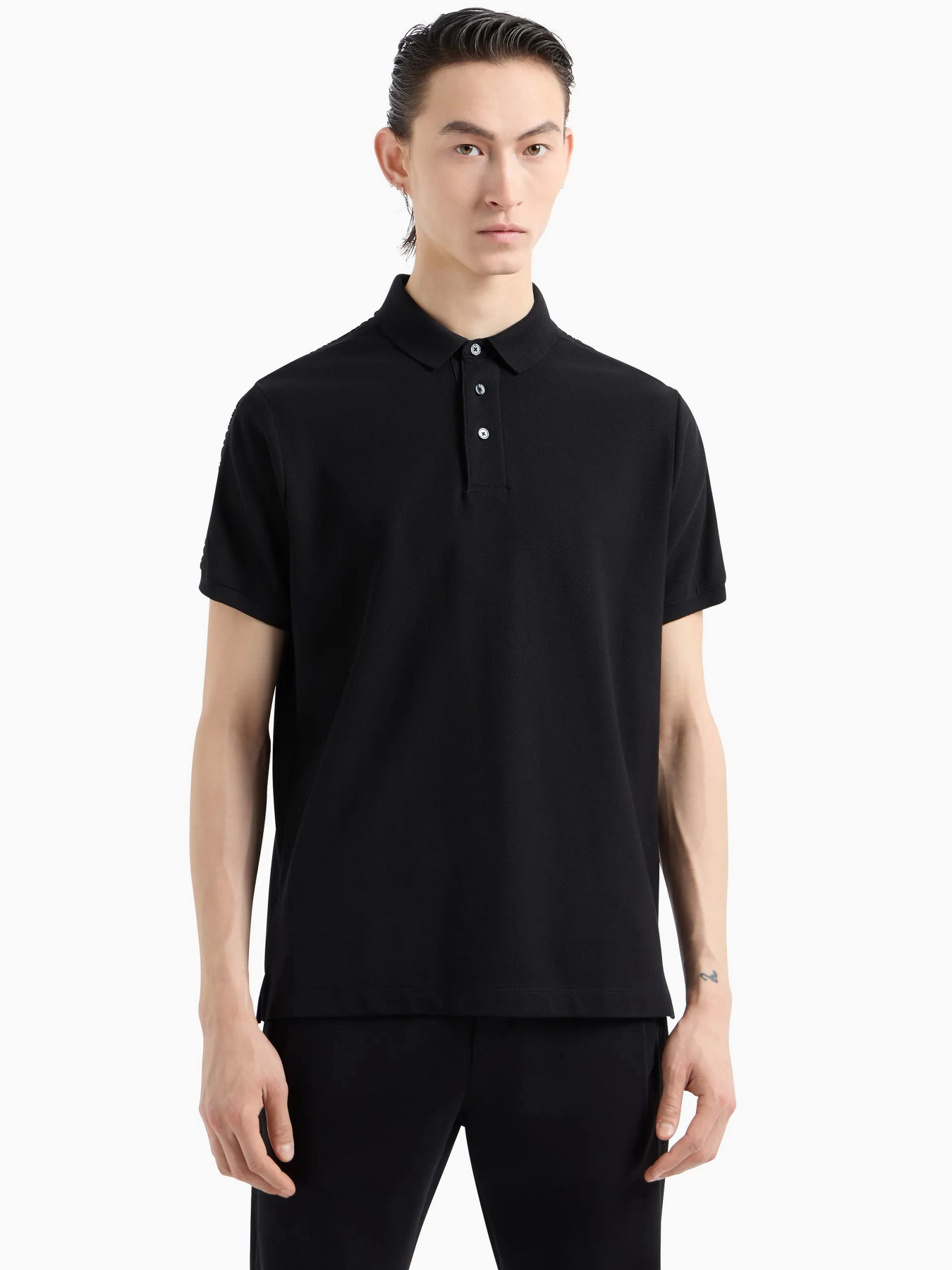 Футболки і поло Emporio Armani модель 6D1F81-1JCYZ-0999 Футболки і поло Emporio Armani модель 6D1F81-1JCYZ-0999 Фото