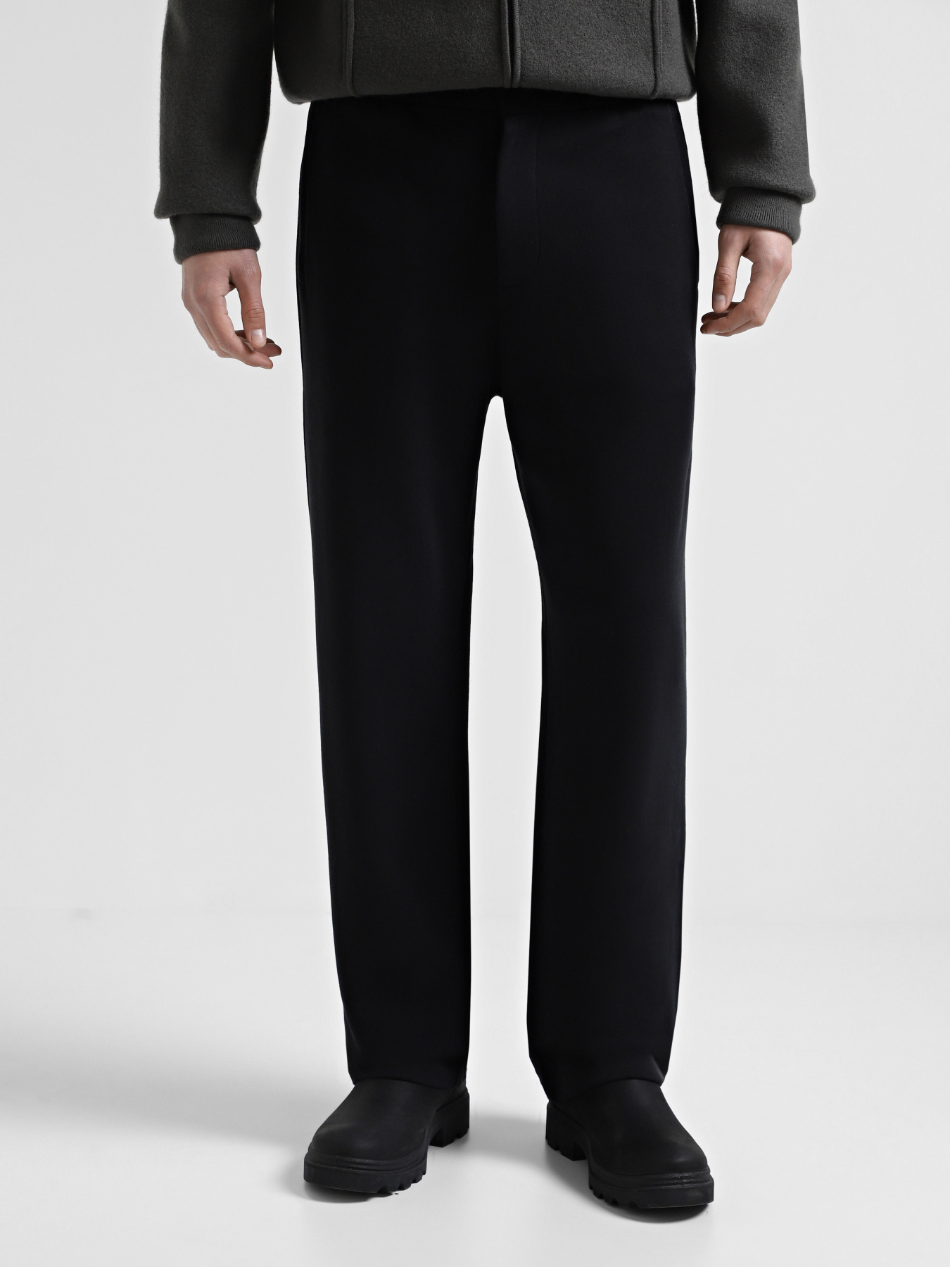 Брюки Emporio Armani модель 6D1PZ9-1JOXZ-0999 Брюки Emporio Armani модель 6D1PZ9-1JOXZ-0999 Фото
