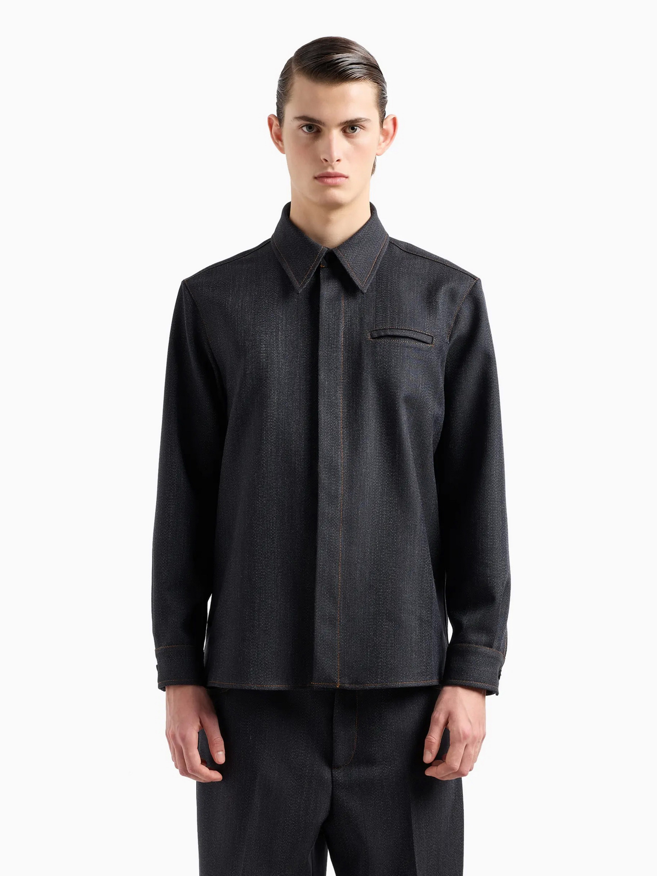 Рубашки Emporio Armani модель EM000298-TE11234-UB109 Рубашки Emporio Armani модель EM000298-TE11234-UB109 Фото