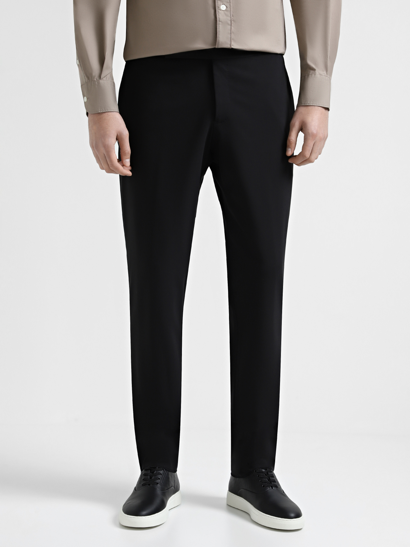 Штани Emporio Armani модель EM000565-TE10404-UC001 Штани Emporio Armani модель EM000565-TE10404-UC001 Фото