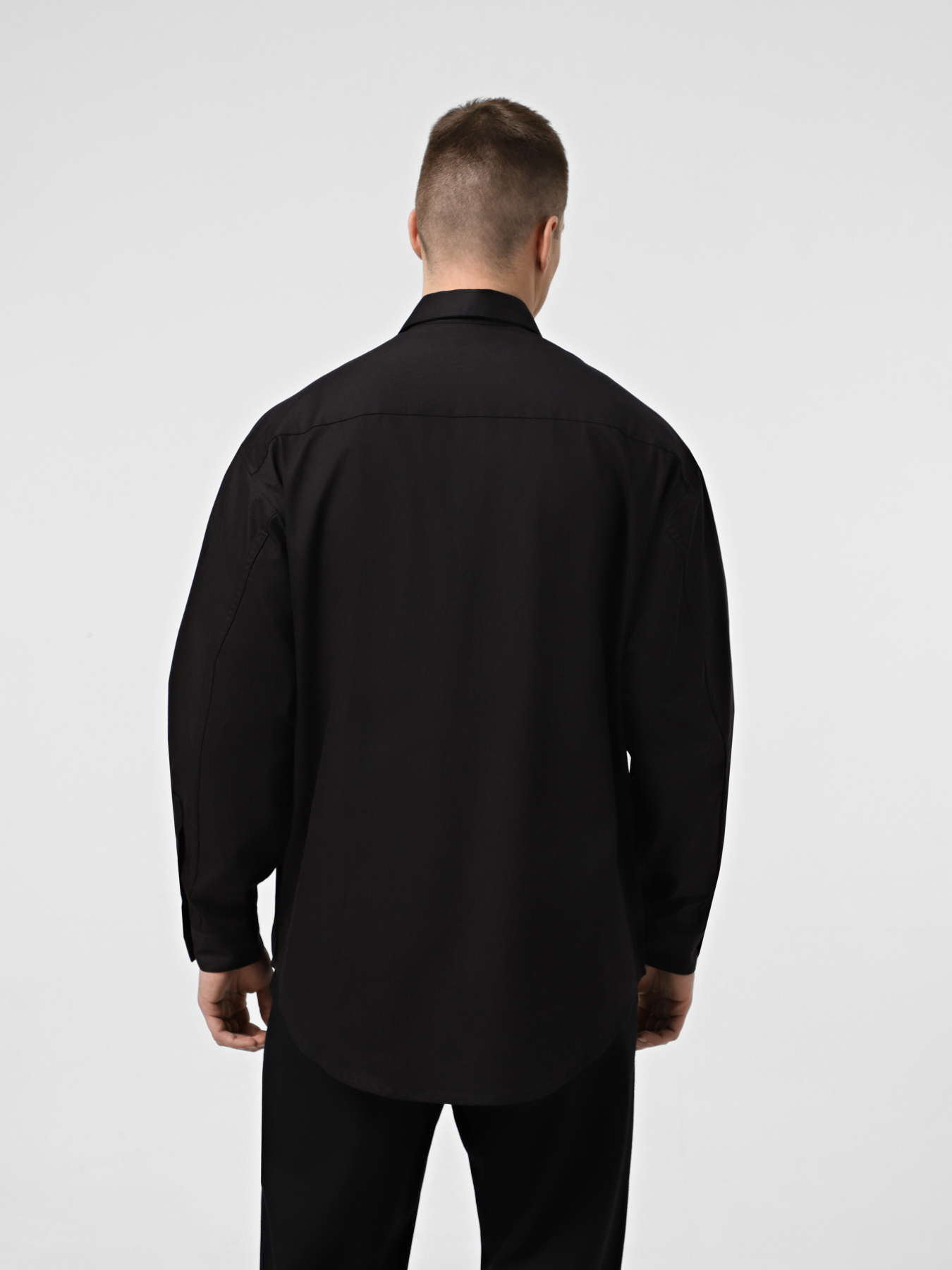 Рубашки Emporio Armani модель 6D1C8L-1K7EZ-0999 Рубашки Emporio Armani модель 6D1C8L-1K7EZ-0999 Фото