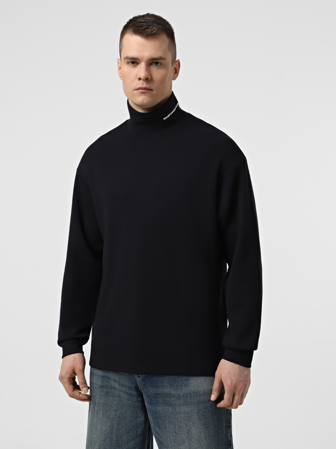 Худи и свитшоты Emporio Armani Sustainable модель 6D1MFD-1JPIZ-0999 Худи и свитшоты Emporio Armani Sustainable модель 6D1MFD-1JPIZ-0999 Фото