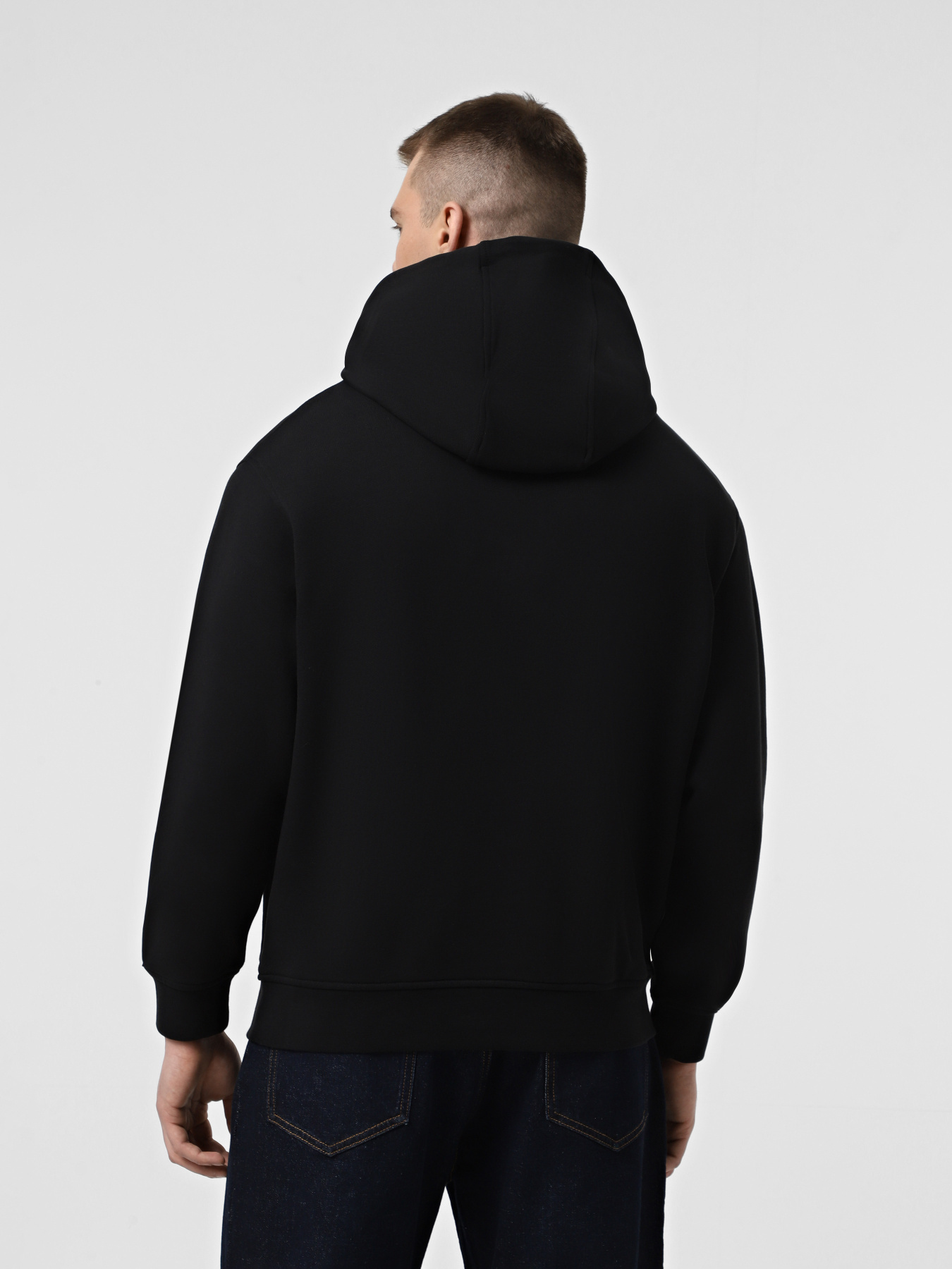 Худи и свитшоты Emporio Armani модель 6D1M93-1JTAZ-0037 Худи и свитшоты Emporio Armani модель 6D1M93-1JTAZ-0037 Фото