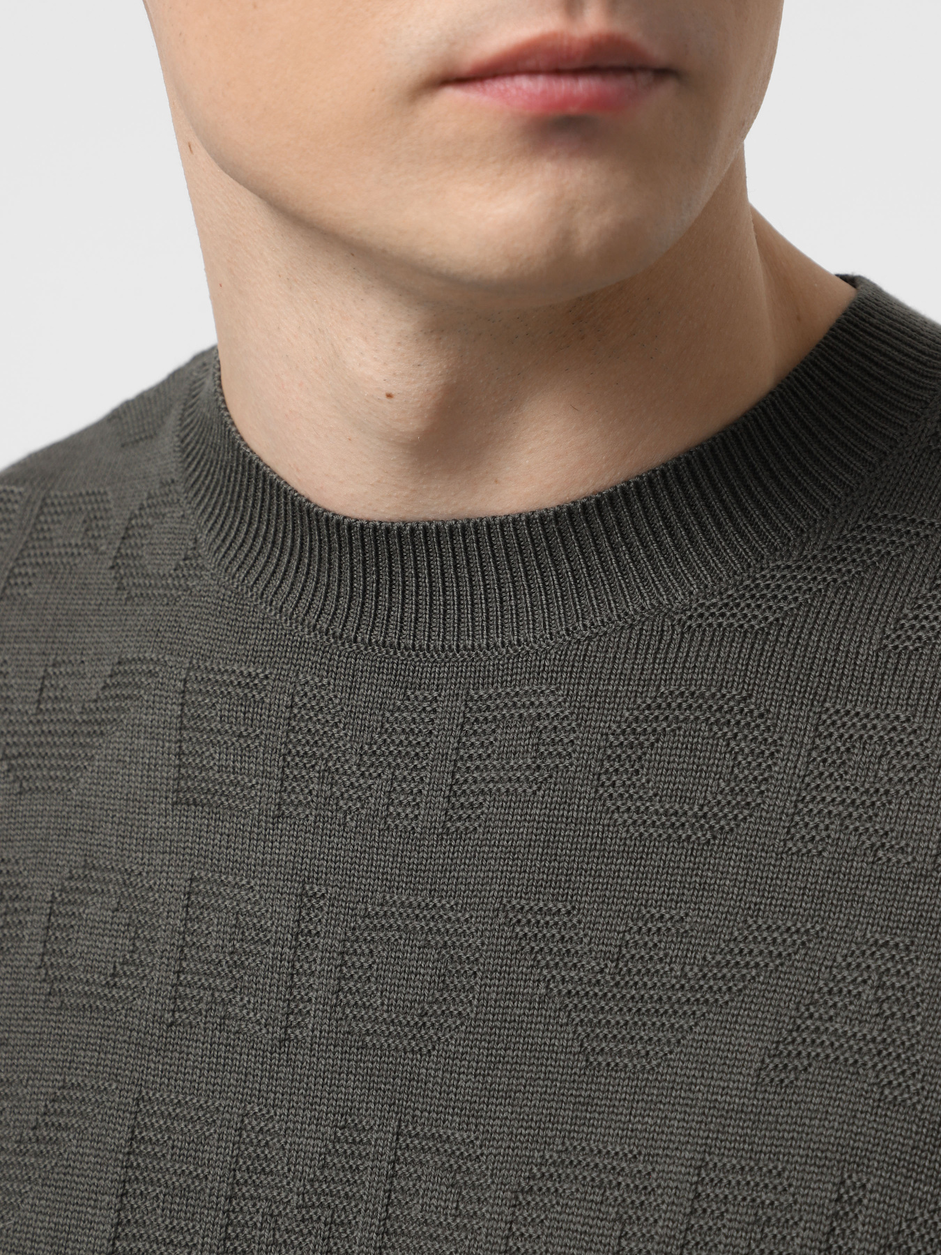 Свитры и кардиганы Emporio Armani модель 6D1MXK-1MJNZ-06K0 Свитры и кардиганы Emporio Armani модель 6D1MXK-1MJNZ-06K0 Фото