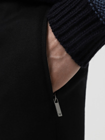 Штани Emporio Armani модель EM000158-TE11131-UC001 Фото