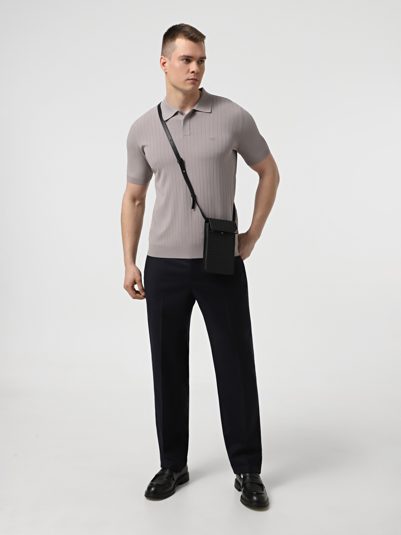 Штани Emporio Armani модель EM000275-TE11118-UB109 Штани Emporio Armani модель EM000275-TE11118-UB109 Фото