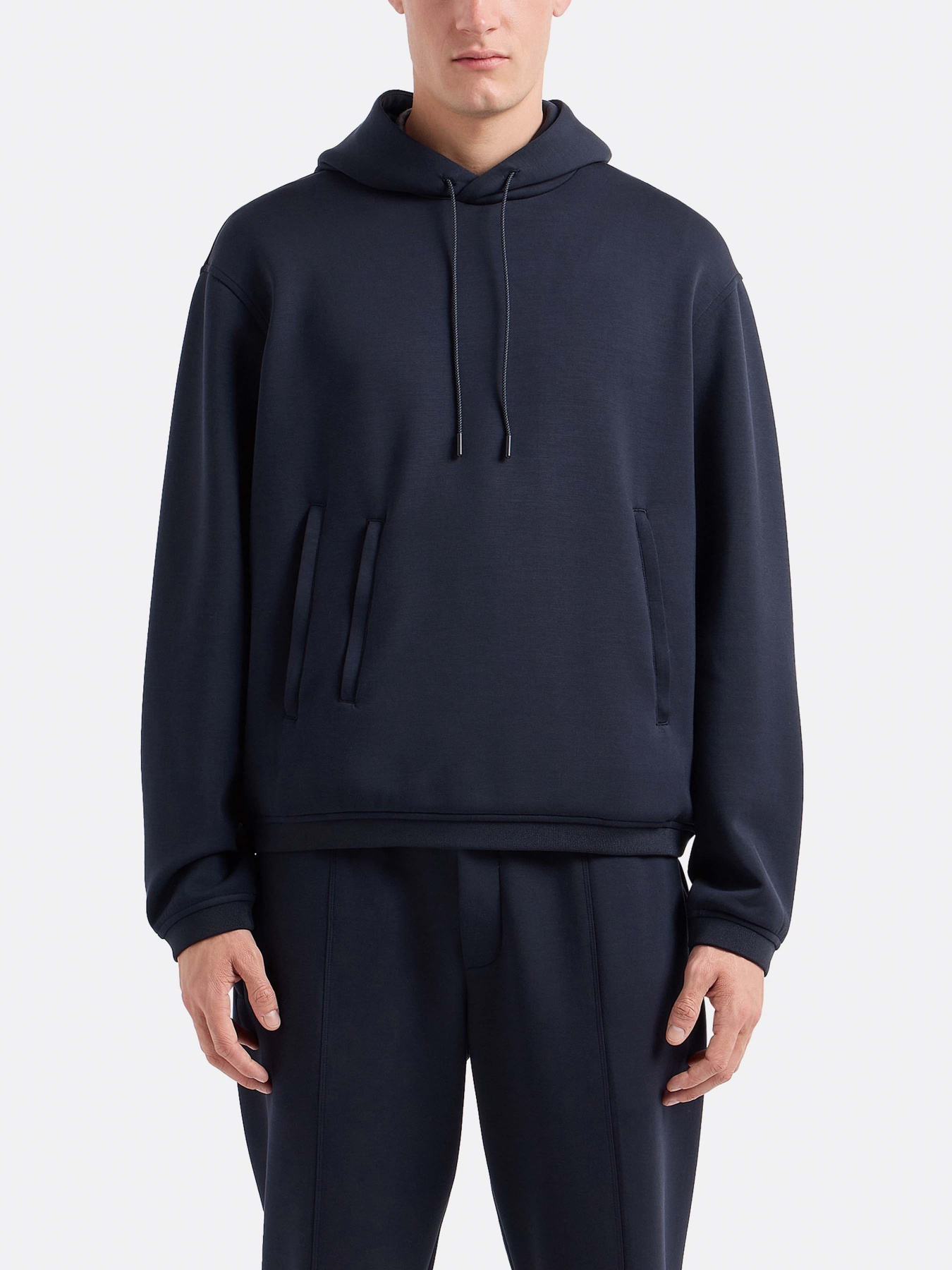 Худи и свитшоты Emporio Armani Travel Essentials модель EM000314-AF10103-UB118 Фото