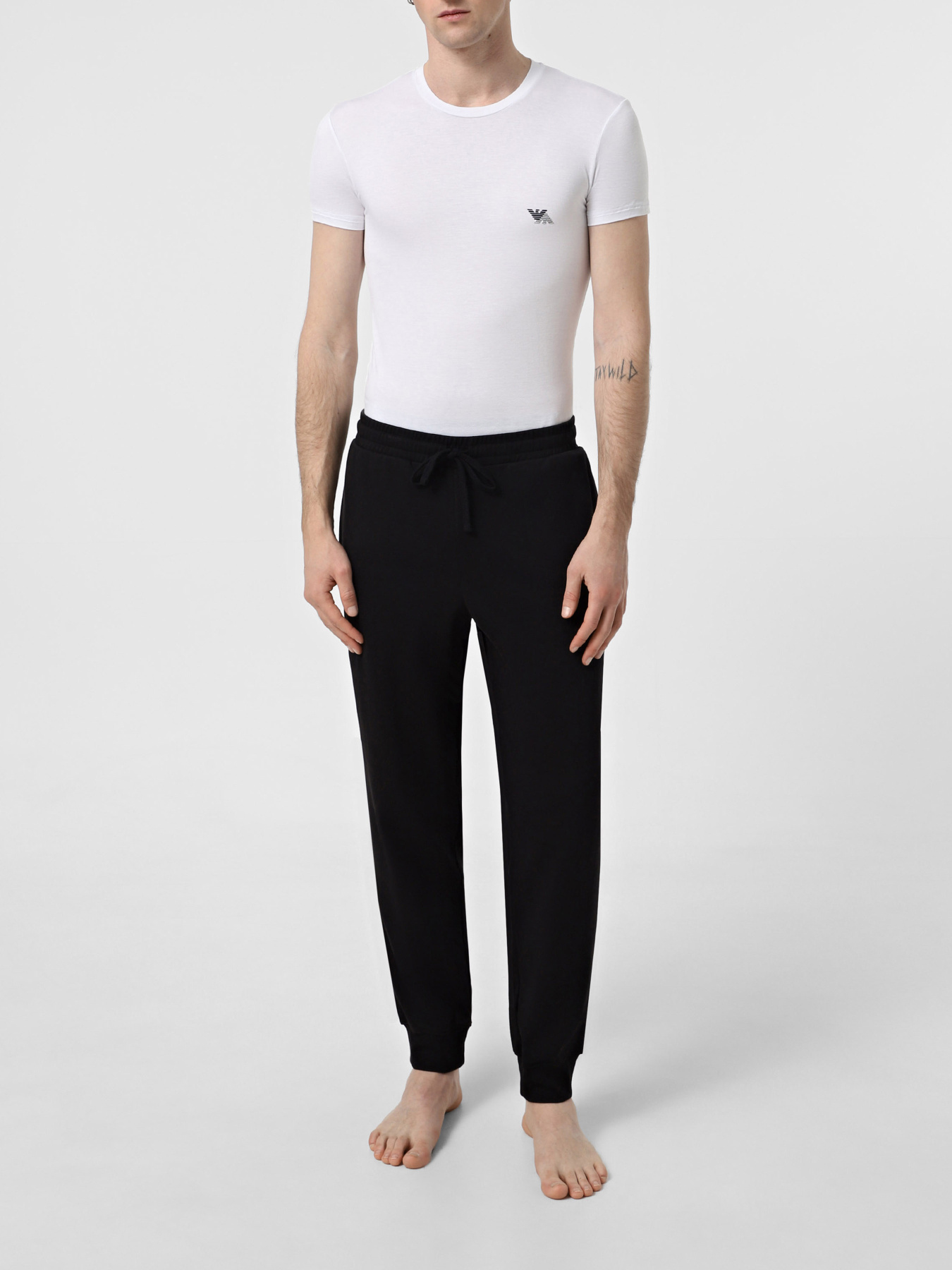 Футболки і поло Emporio Armani модель 111670-4F733-10410 Фото