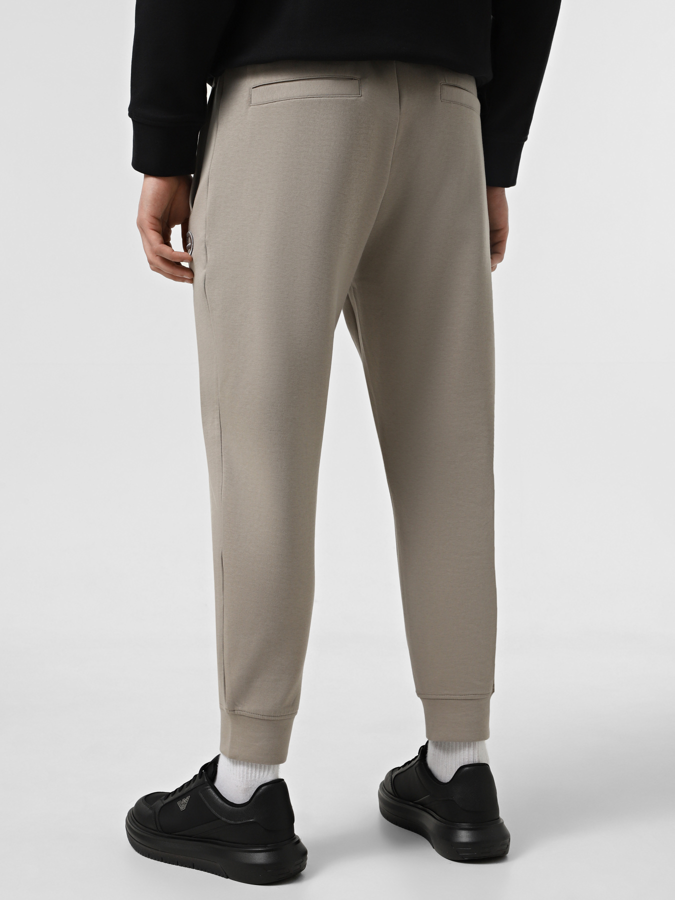 Брюки Emporio Armani модель 8N1PT0-1JHSZ-0643 Брюки Emporio Armani модель 8N1PT0-1JHSZ-0643 Фото