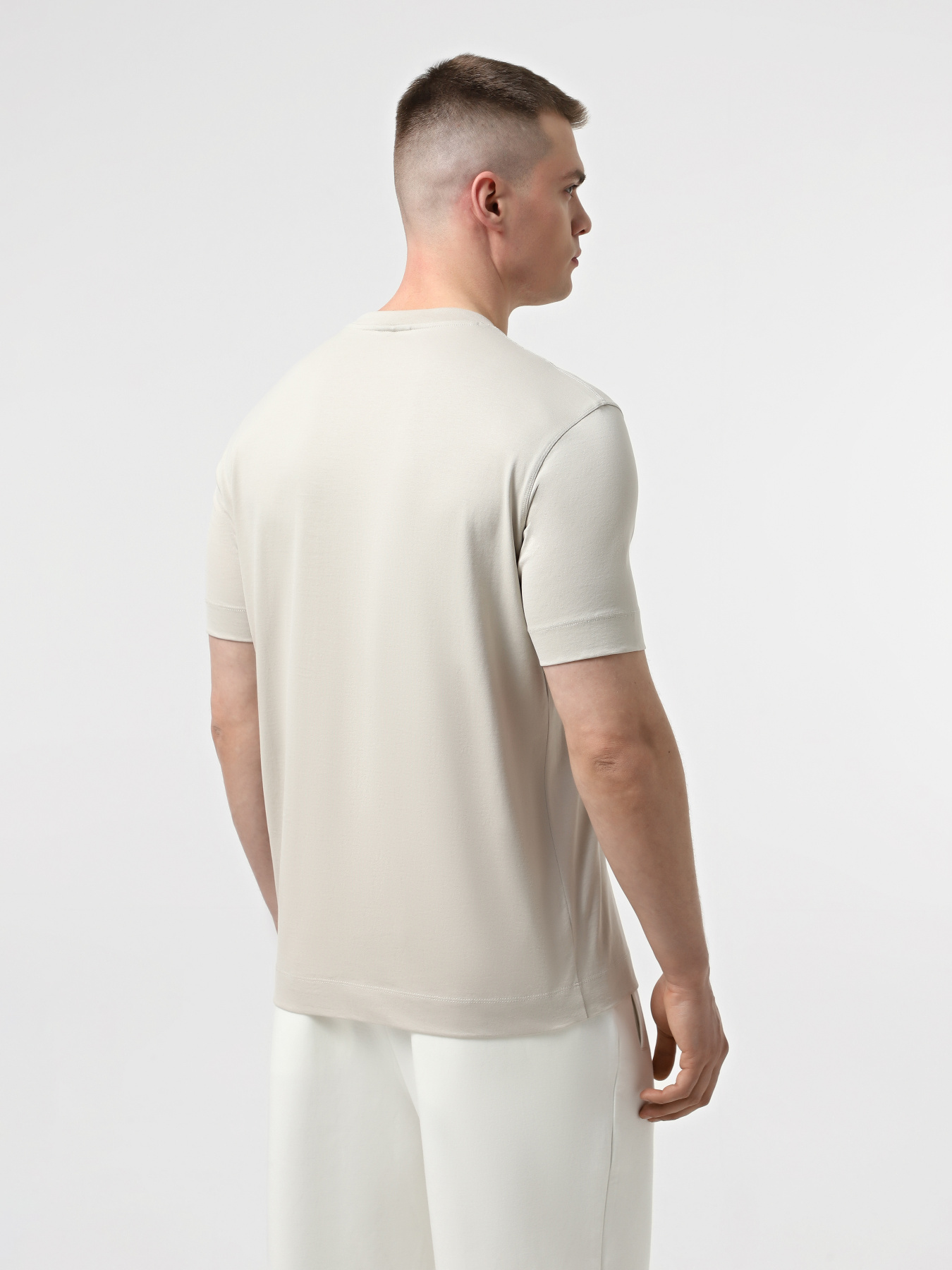 Футболки и поло Emporio Armani модель EM000780-AF12926-U1098 Футболки и поло Emporio Armani модель EM000780-AF12926-U1098 Фото