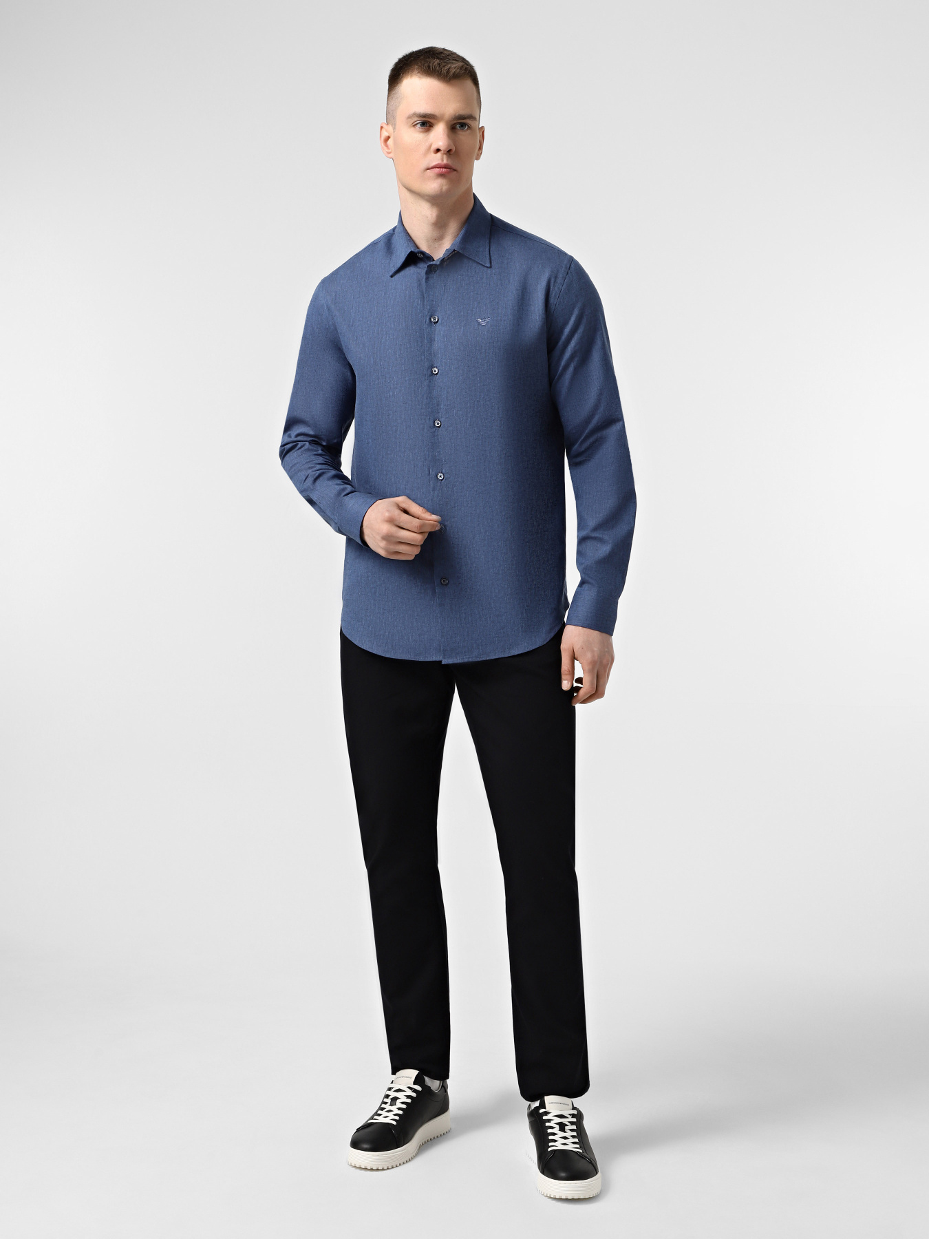Рубашки Emporio Armani модель EM000099-TE14112-OB006 Рубашки Emporio Armani модель EM000099-TE14112-OB006 Фото