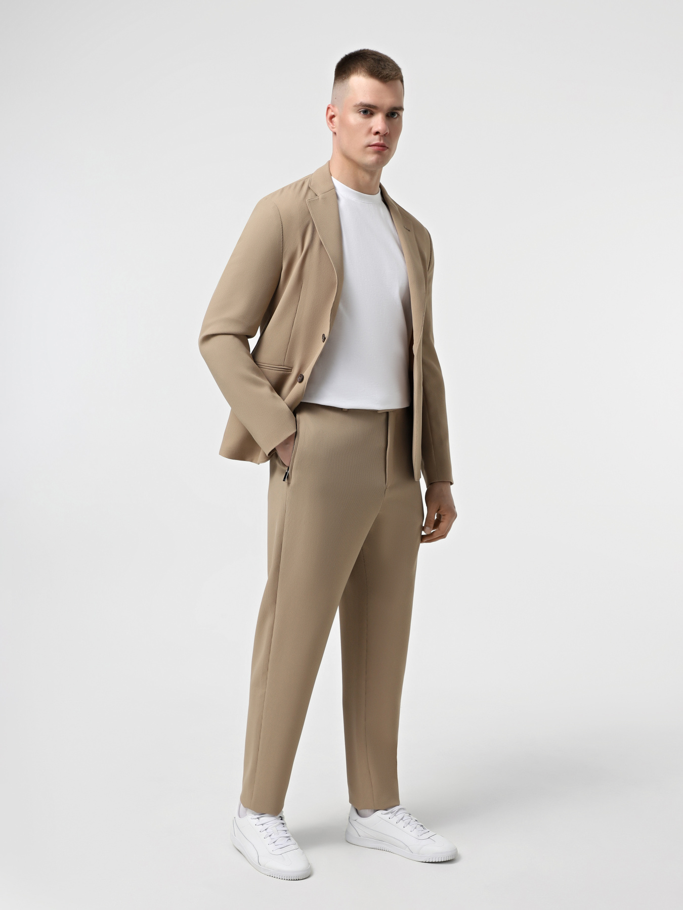 Штани Emporio Armani модель EM000158-TE14101-U1159 Штани Emporio Armani модель EM000158-TE14101-U1159 Фото