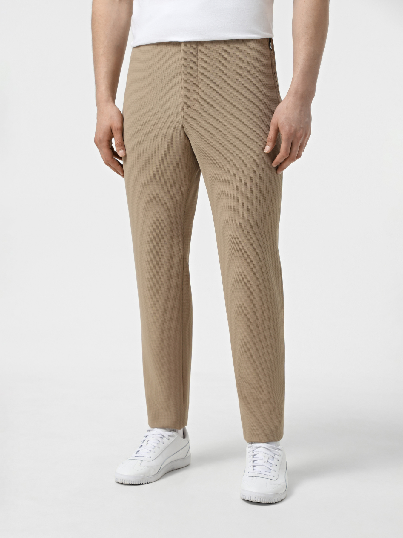 Штани Emporio Armani модель EM000158-TE14101-U1159 Штани Emporio Armani модель EM000158-TE14101-U1159 Фото