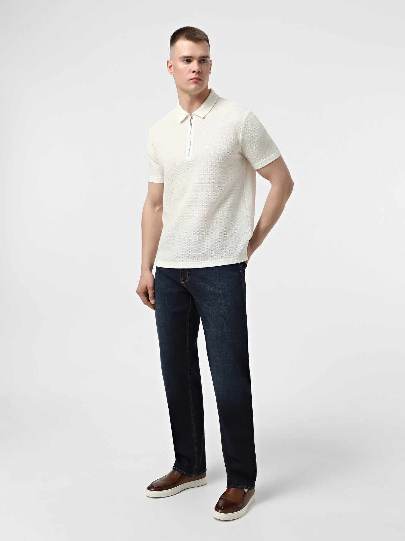 Джинсы Emporio Armani модель EM000763-AF13278-MB001 Джинсы Emporio Armani модель EM000763-AF13278-MB001 Фото