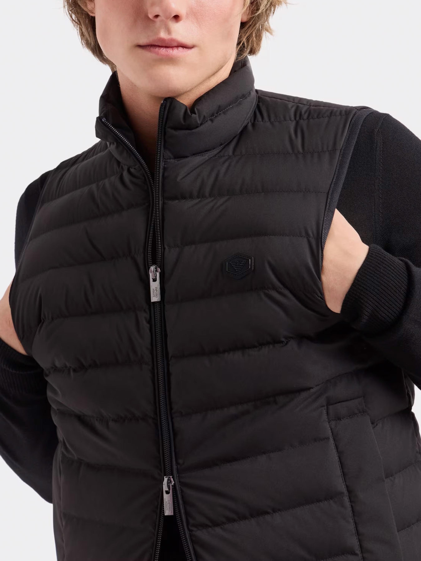 Куртки и дубленки Emporio Armani модель 8N1BQ1-1NLRZ-0999 Фото