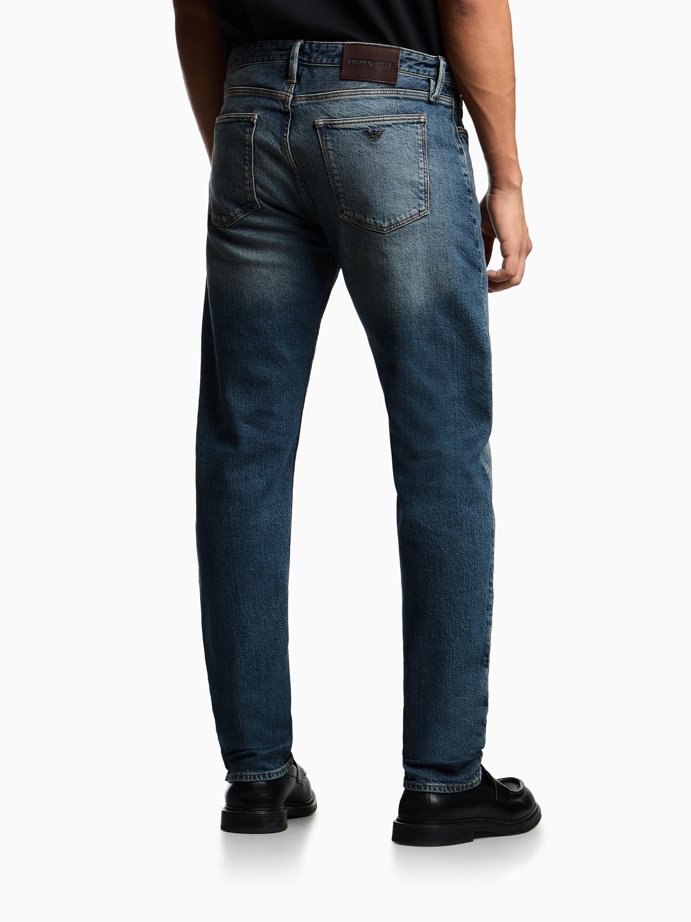 Джинсы Emporio Armani модель EM000668-AF14297-MB002 Джинсы Emporio Armani модель EM000668-AF14297-MB002 Фото