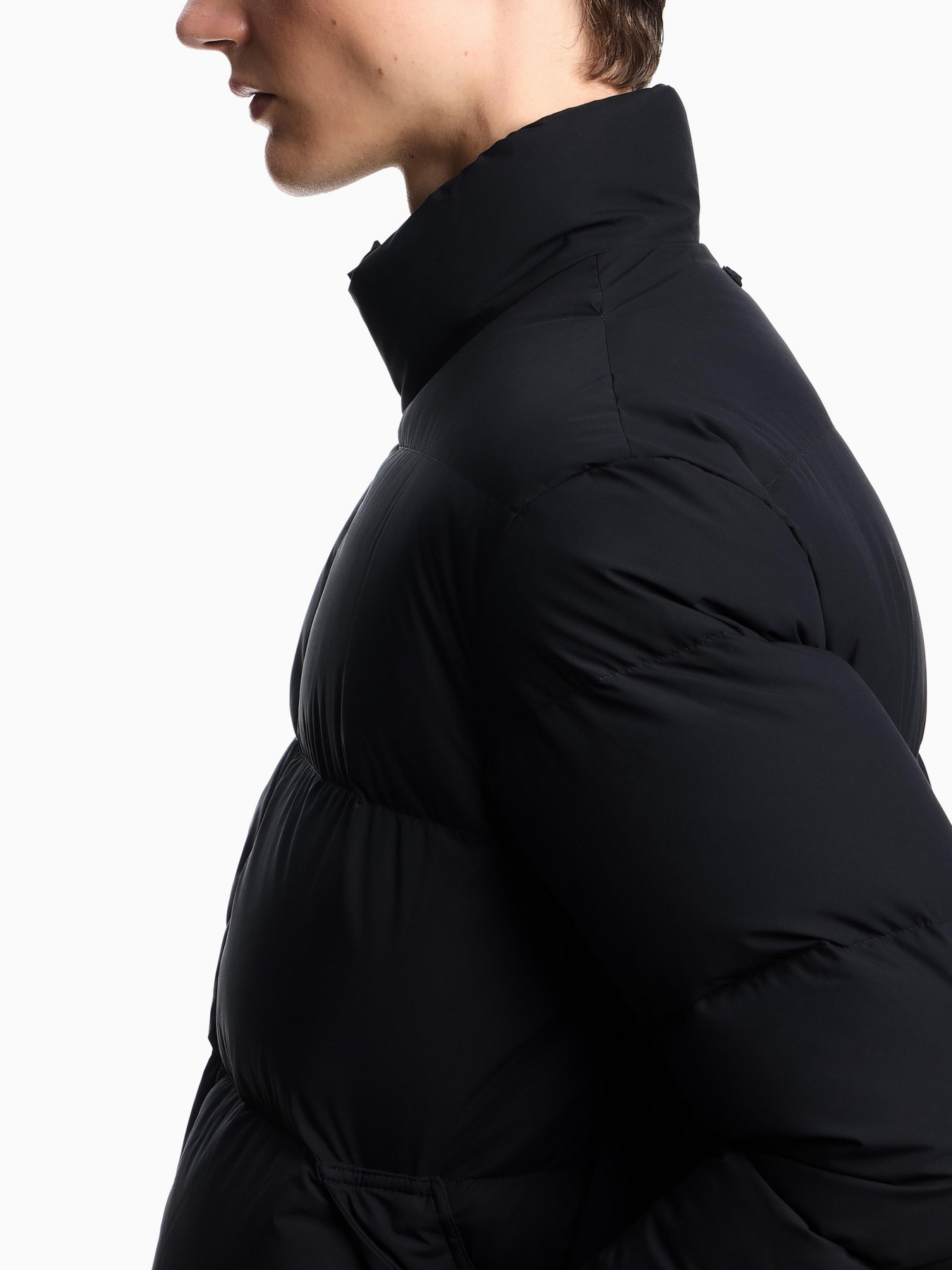 Куртки та дублянки Emporio Armani модель 8N1BQ3-1NLRZ-0999 Куртки та дублянки Emporio Armani модель 8N1BQ3-1NLRZ-0999 Фото