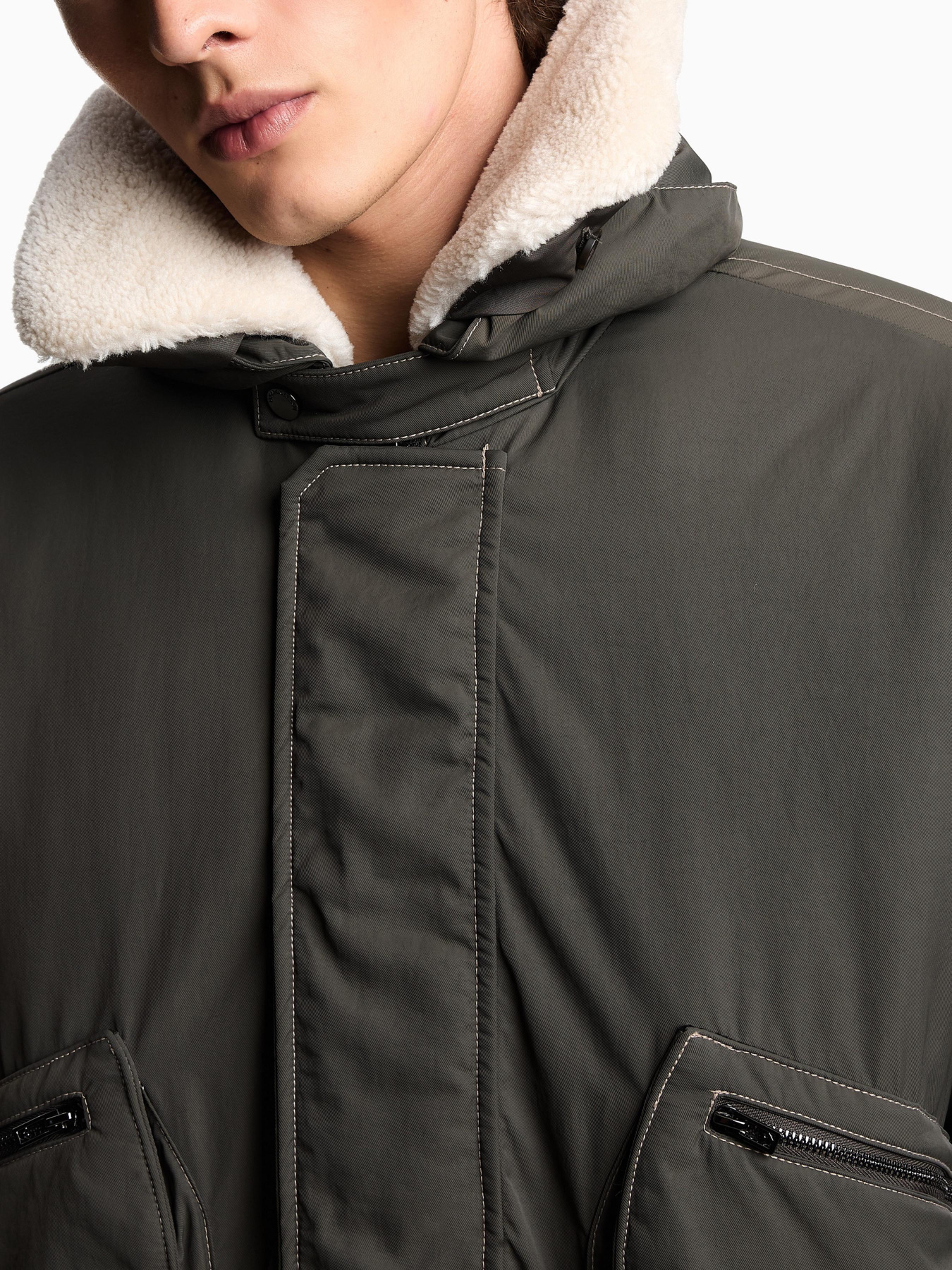 Куртки та дублянки Emporio Armani модель EM003264-AF18269-U8120 Куртки та дублянки Emporio Armani модель EM003264-AF18269-U8120 Фото