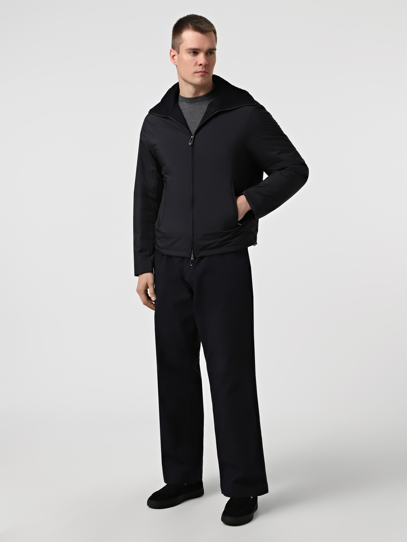 Куртки та дублянки Emporio Armani модель EM003042-AF18503-UB118 Куртки та дублянки Emporio Armani модель EM003042-AF18503-UB118 Фото