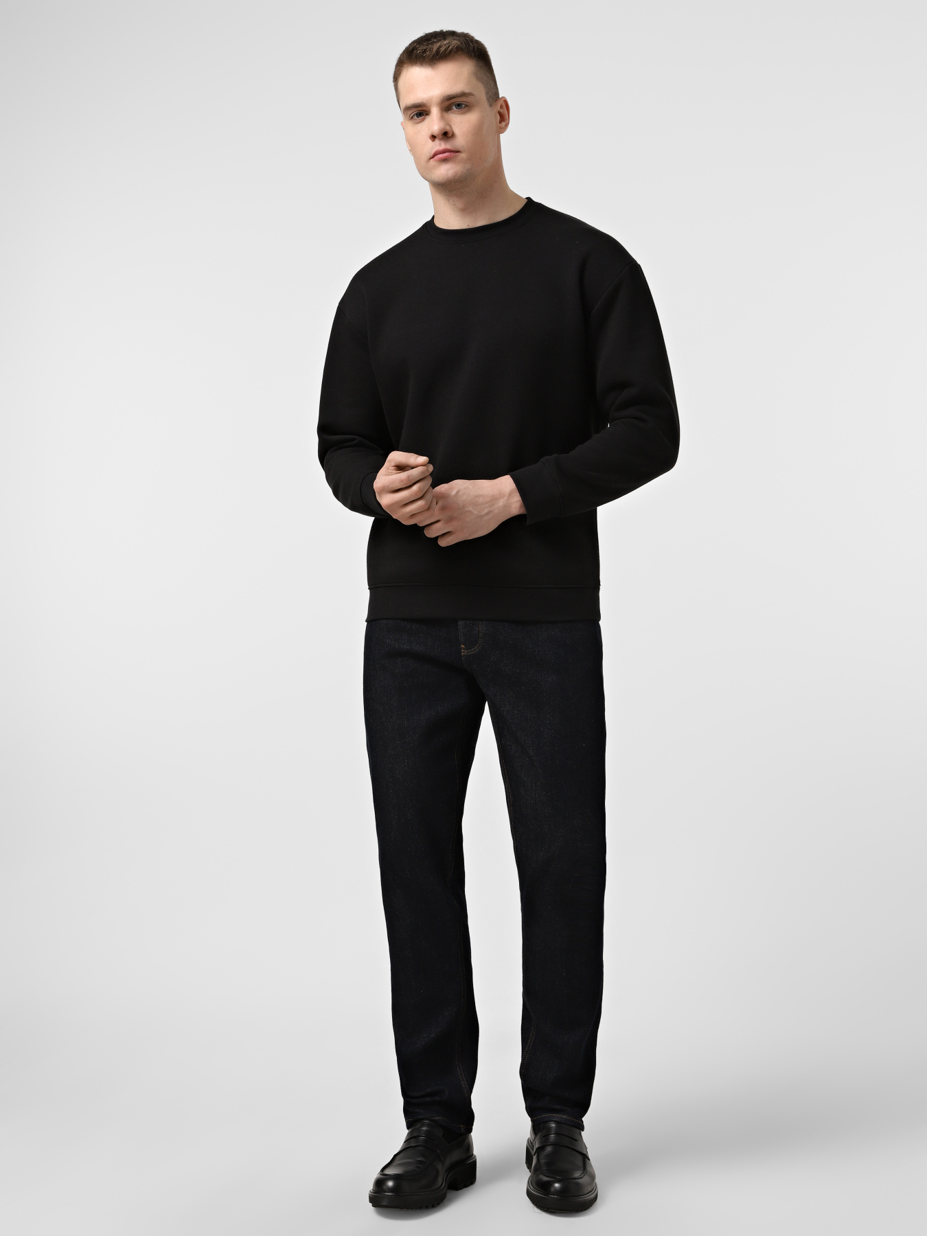 Джинсы Emporio Armani модель EM000668-AF19390-MB001 Джинсы Emporio Armani модель EM000668-AF19390-MB001 Фото