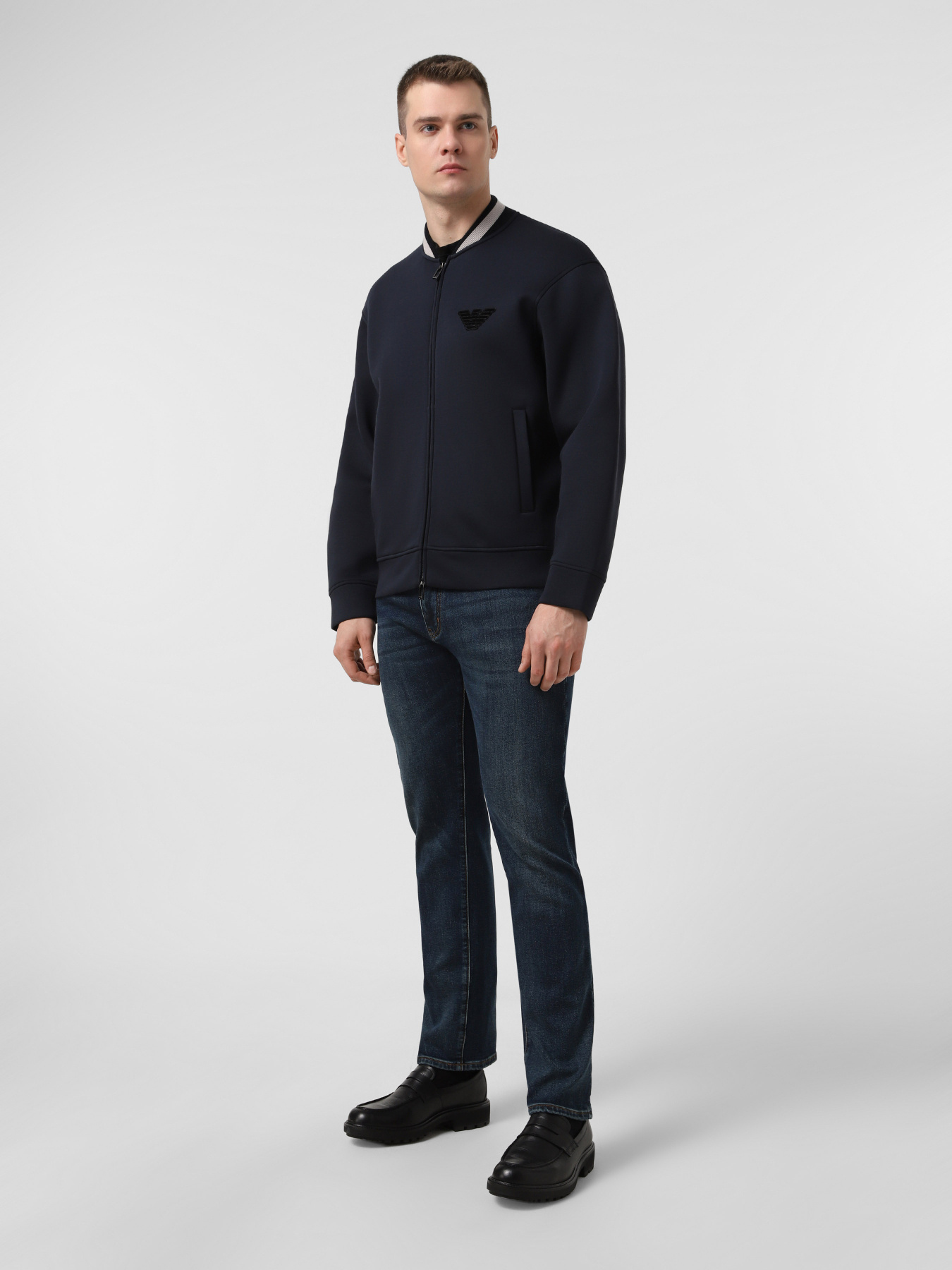 Куртки и дубленки Emporio Armani модель EM002877-AF17545-UB118 Куртки и дубленки Emporio Armani модель EM002877-AF17545-UB118 Фото