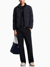 Куртки та дублянки Emporio Armani модель EM003045-AF18232-UB118 Фото