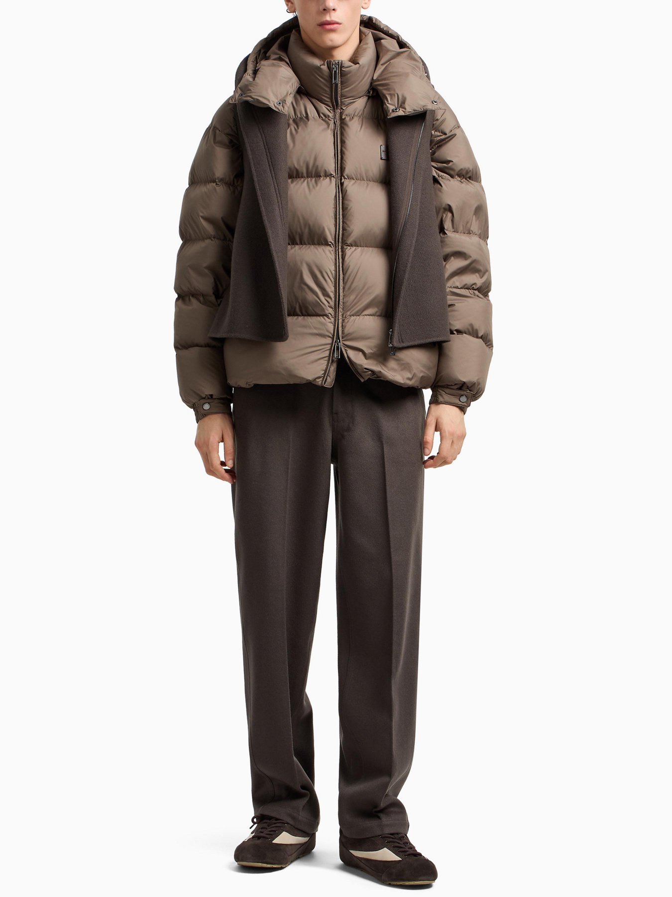 Куртки та дублянки Emporio Armani модель EM003050-AF18231-U6189 Фото