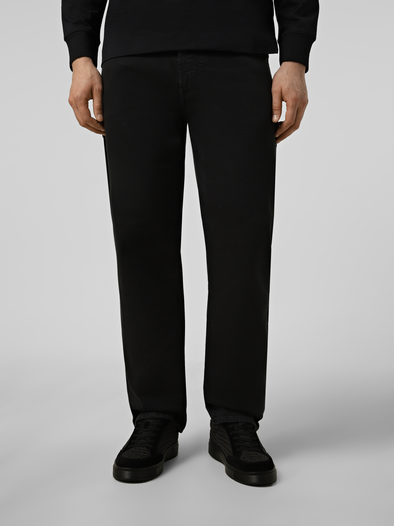 Джинсы Emporio Armani модель EM000763-AF24540-UC001 Джинсы Emporio Armani модель EM000763-AF24540-UC001 Фото