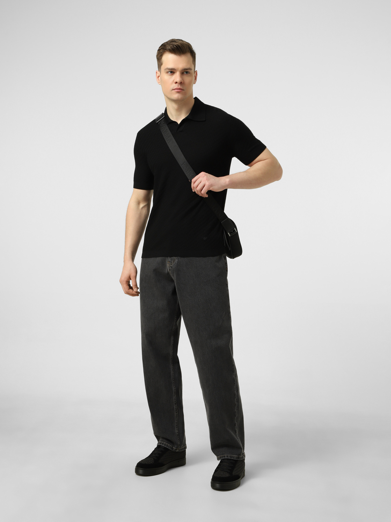 Футболки і поло Emporio Armani модель EM004312-AF23757-UC001 Футболки і поло Emporio Armani модель EM004312-AF23757-UC001 Фото