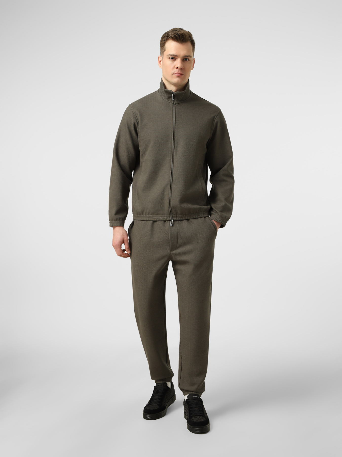 Брюки Emporio Armani модель EM005382-AF13700-F8221 Фото