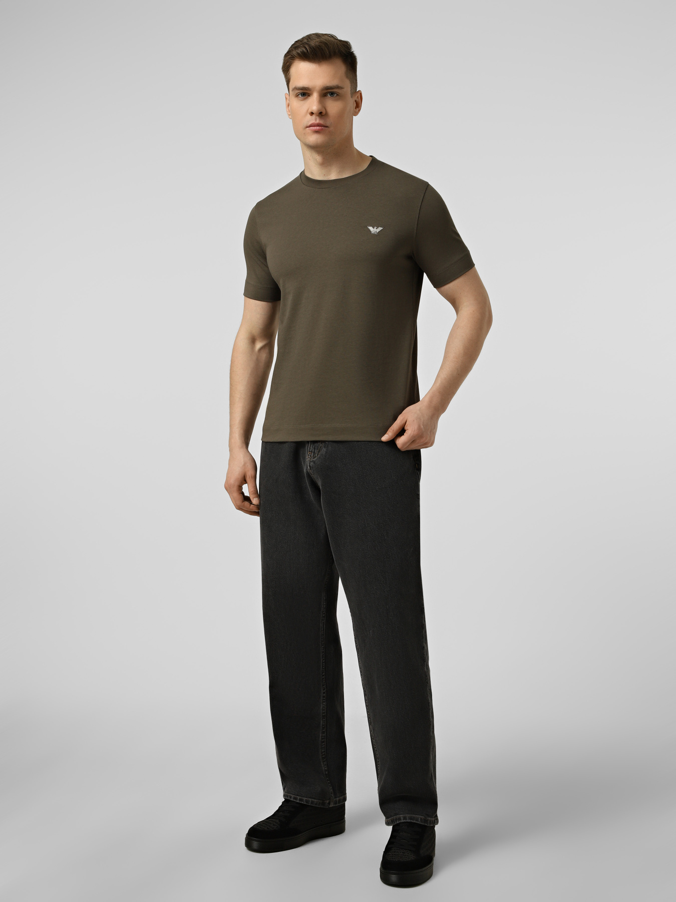Футболки і поло Emporio Armani модель EM005396-AF13715-U6200 Футболки і поло Emporio Armani модель EM005396-AF13715-U6200 Фото
