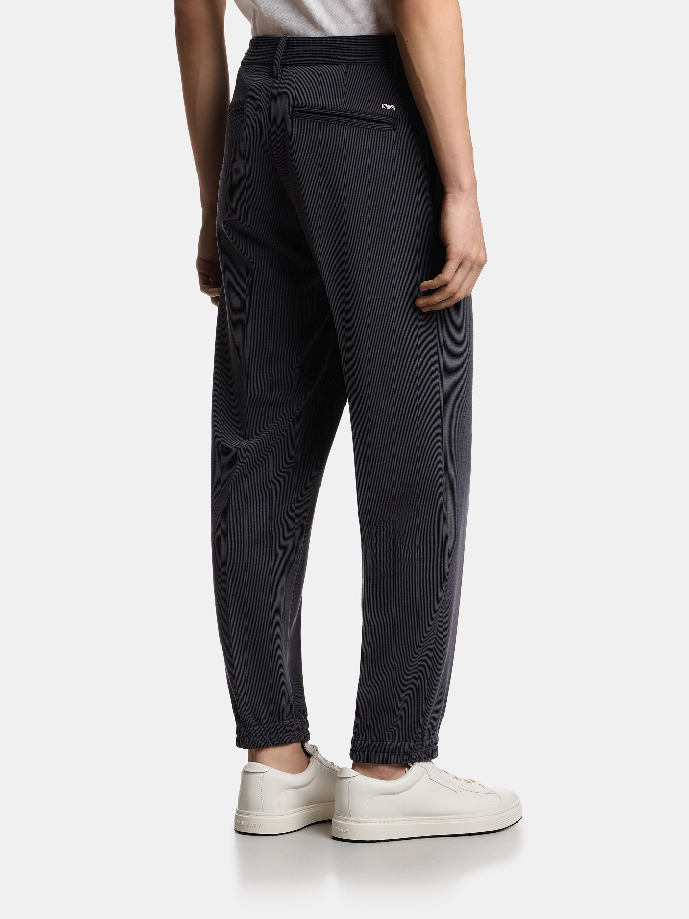 Брюки Emporio Armani модель EM005397-AF21866-U8136 Брюки Emporio Armani модель EM005397-AF21866-U8136 Фото