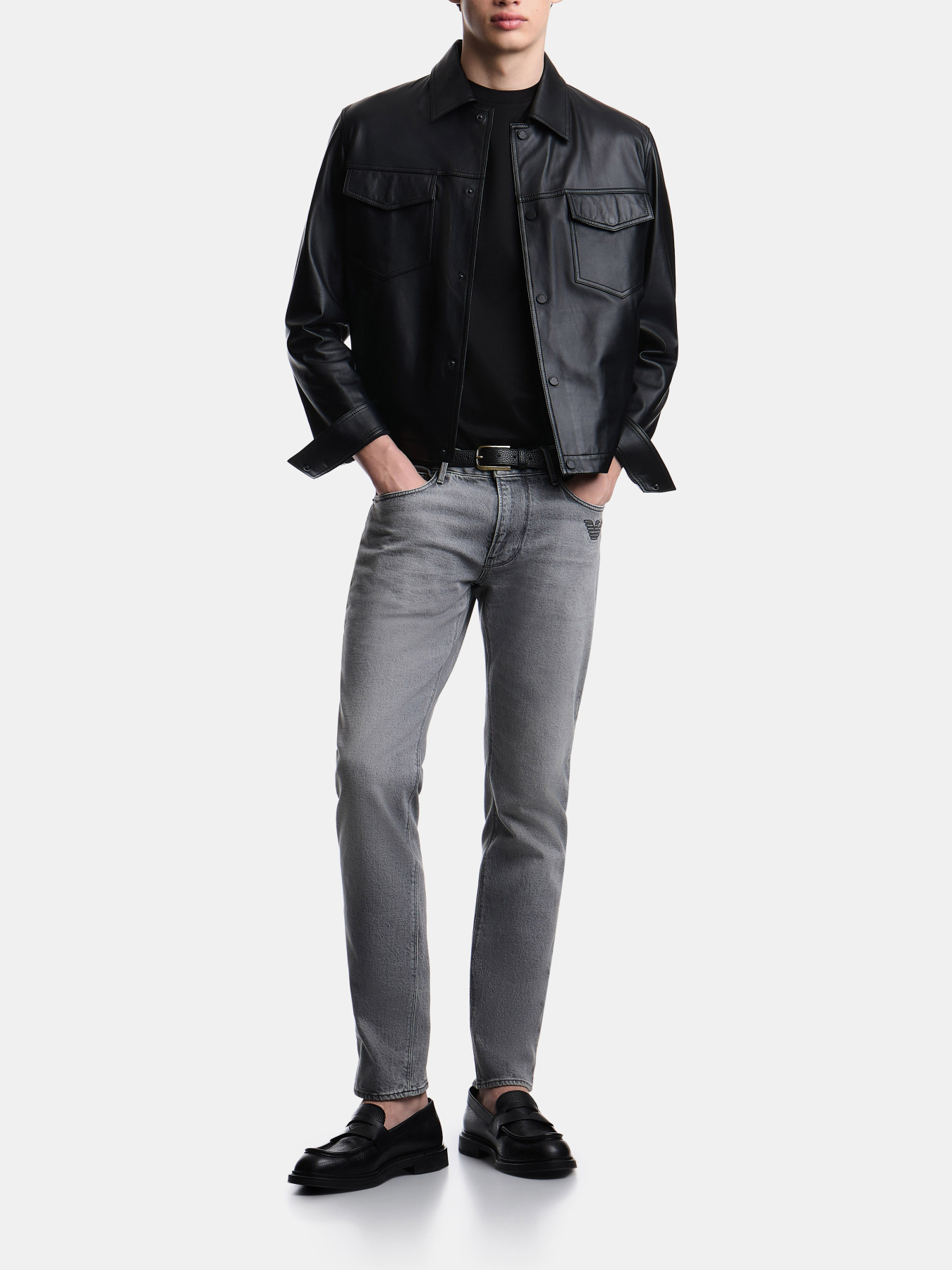 Джинсы Emporio Armani модель EM000121-AF17860-M8002 Джинсы Emporio Armani модель EM000121-AF17860-M8002 Фото
