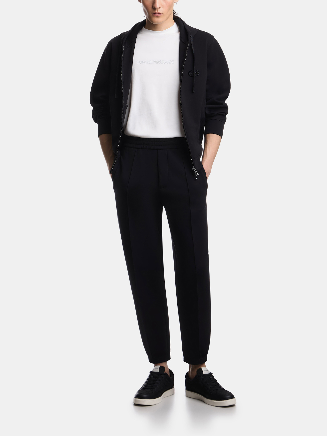 Худи и свитшоты Emporio Armani модель EM004538-AF10013-UC001 Фото